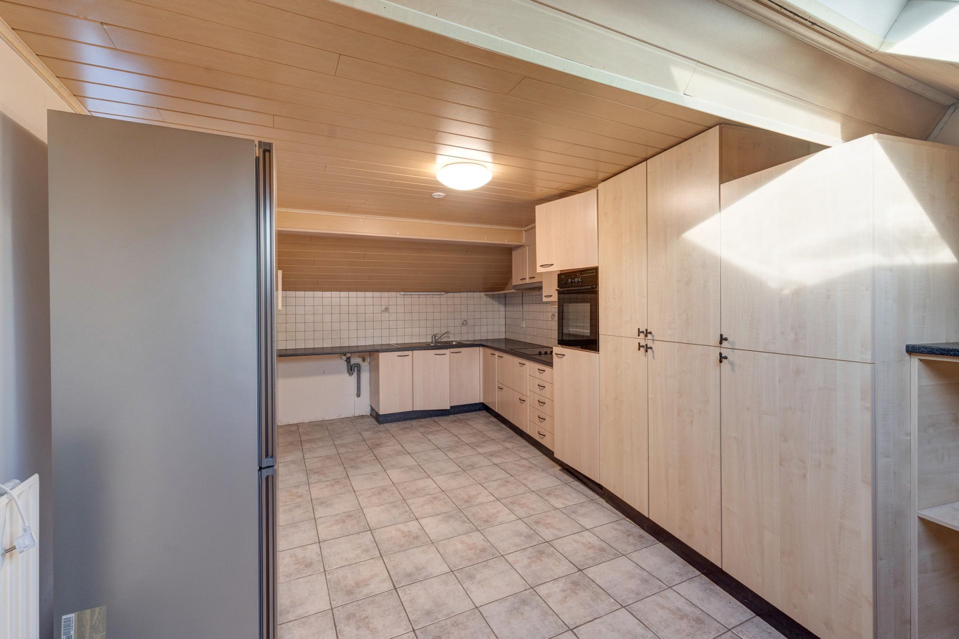 Gezellig appartement met terras in het centrum van Laakdal — foto