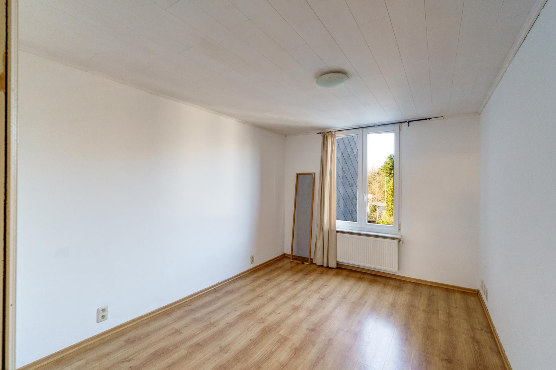 Instapklare woning met 2 SLPK in het centrum van Herentals — foto