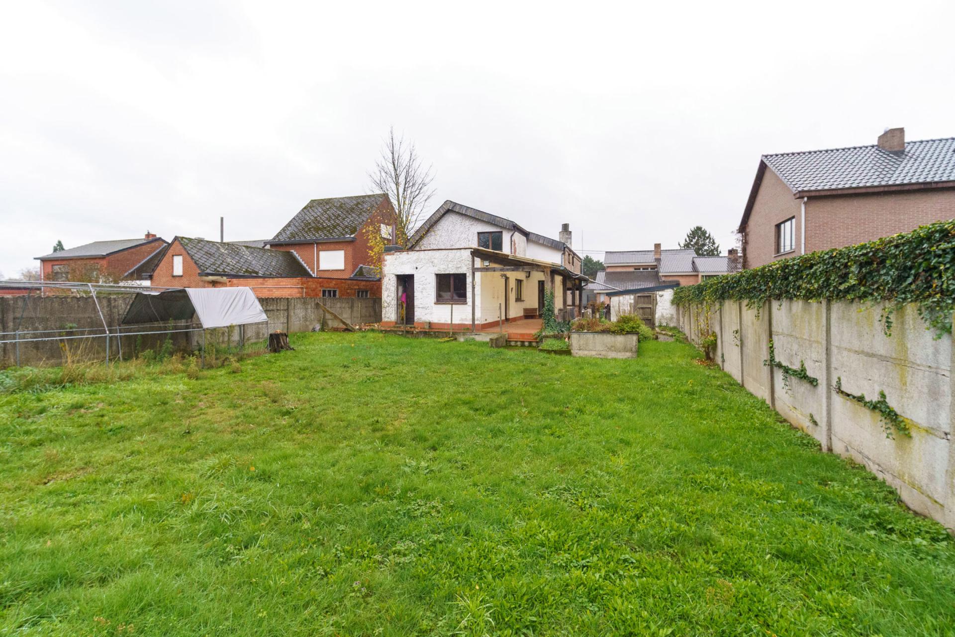 Ruime woning met grote leefruimte en vier SLPK in Westerlo — foto