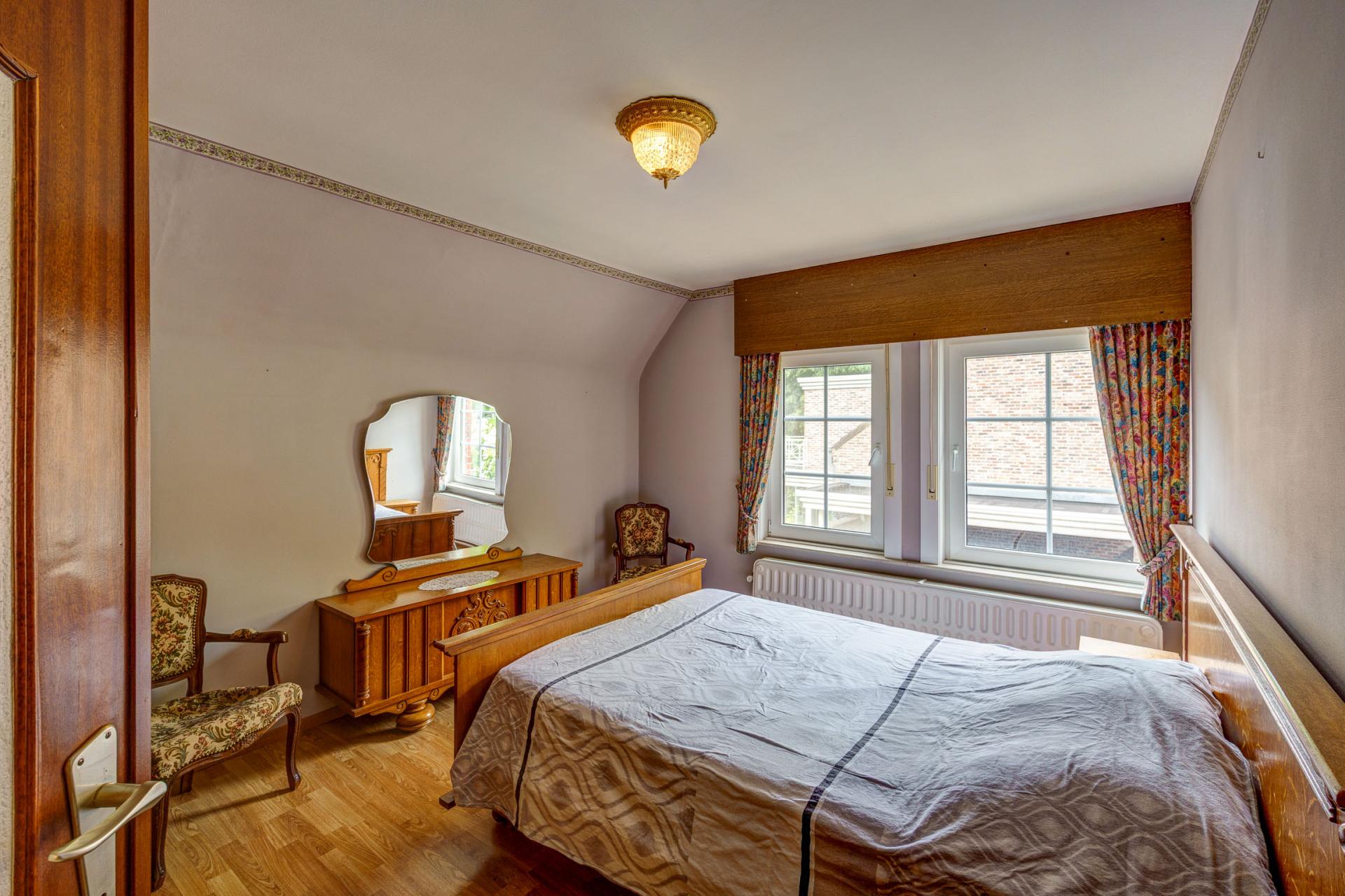 Karaktervolle woning met drie slpk in Rotselaar — foto