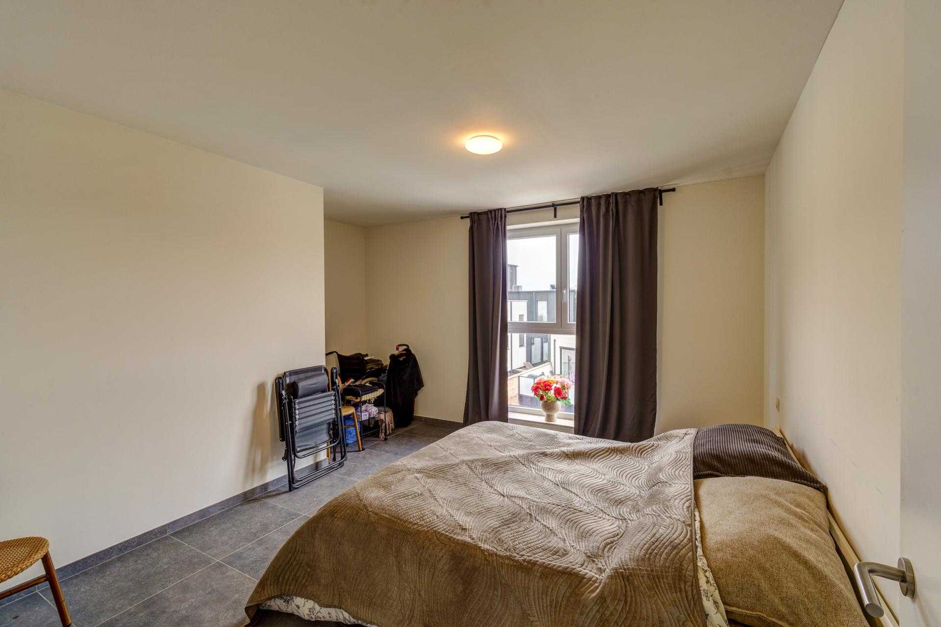 Ruim app met terras en drie slaapkamers in centrum Meerhout — foto
