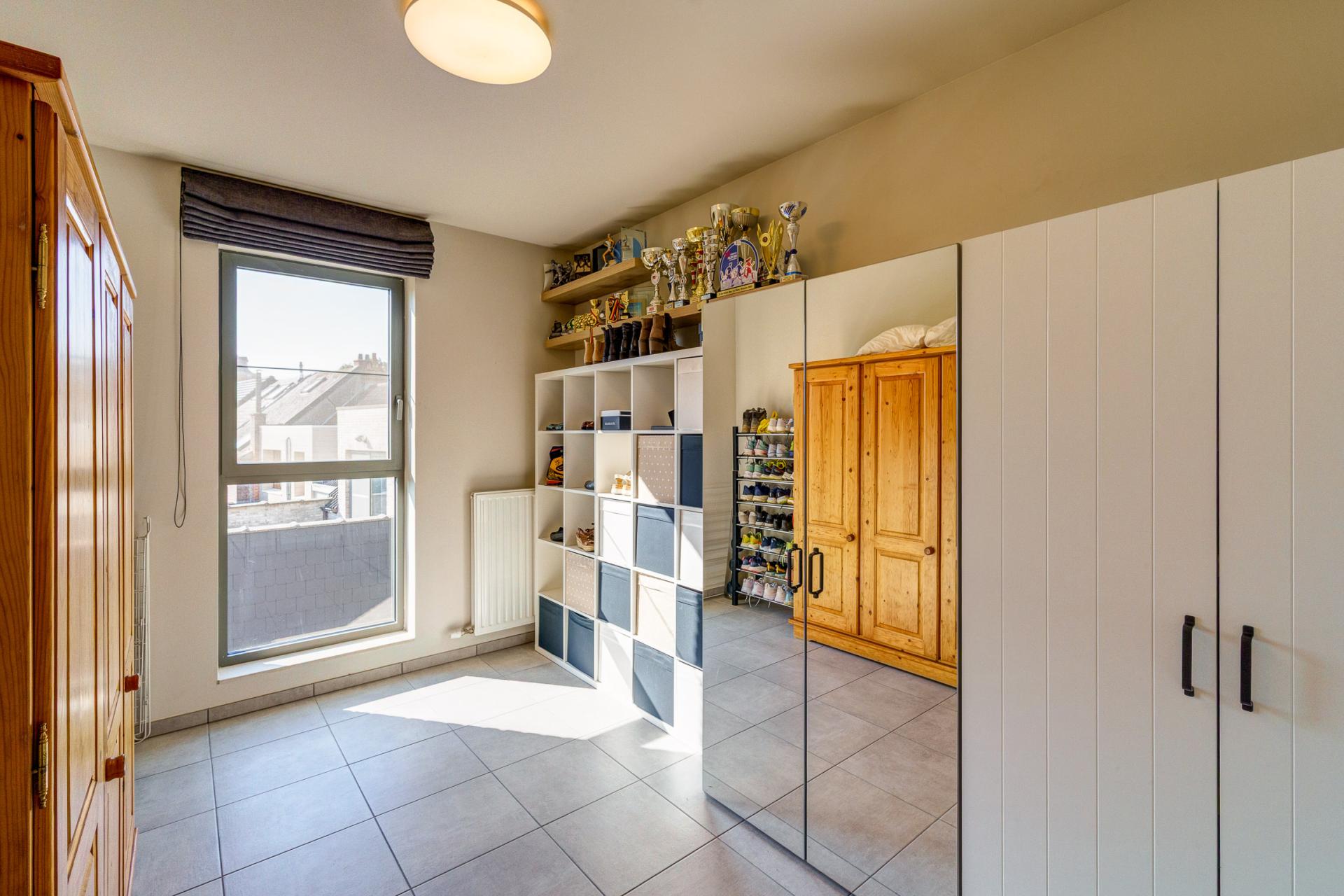 Modern appartement met ruim terras in Lier — foto