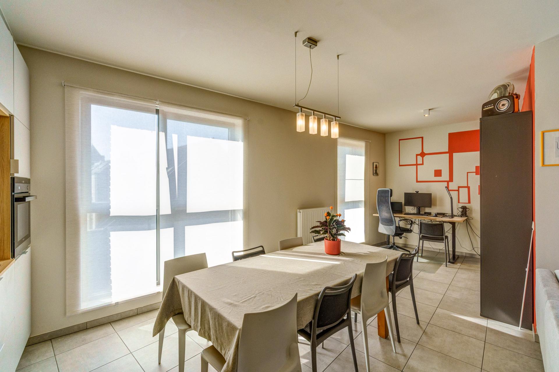 Modern appartement met ruim terras in Lier — foto