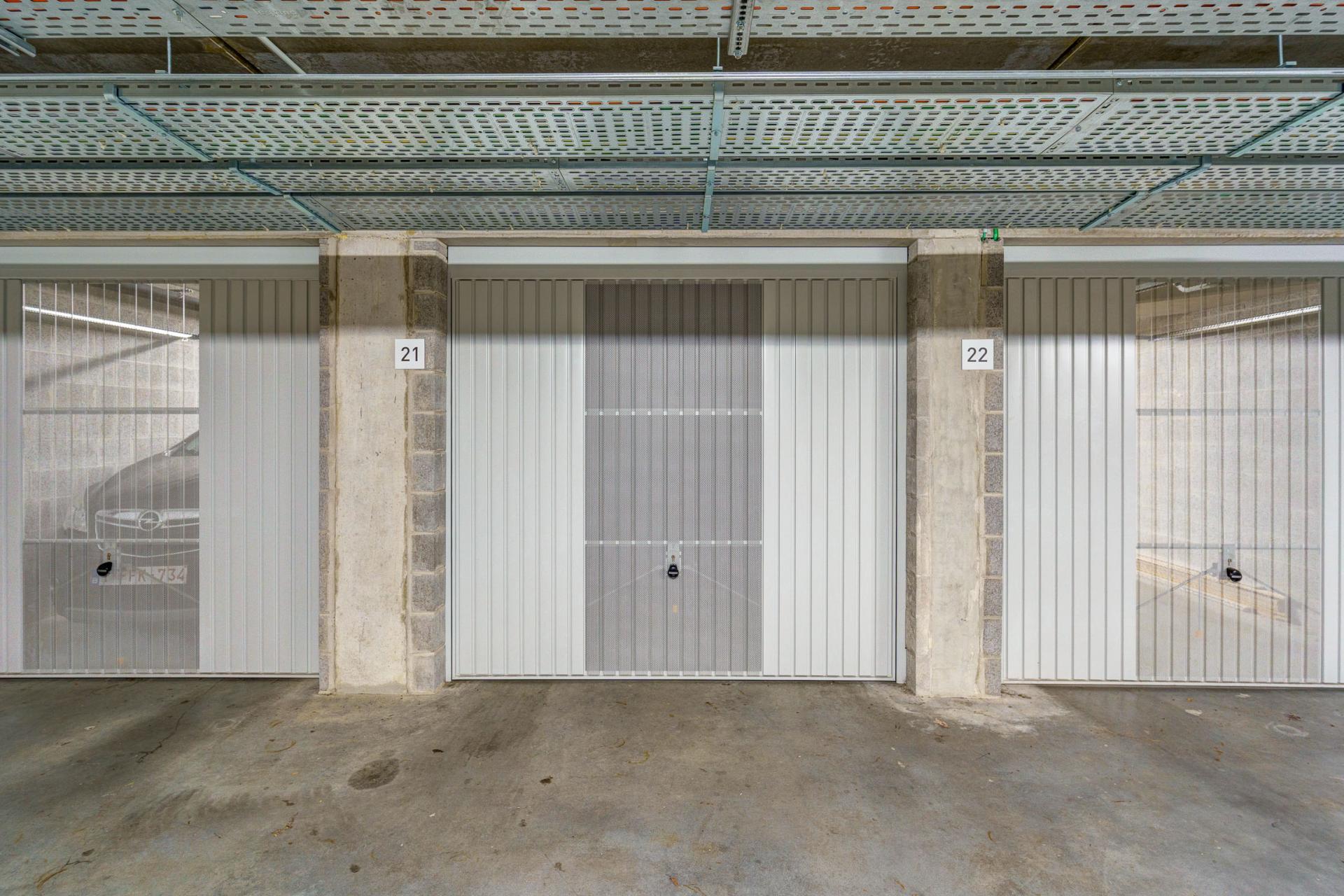 Modern appartement met ruim terras in Lier — foto