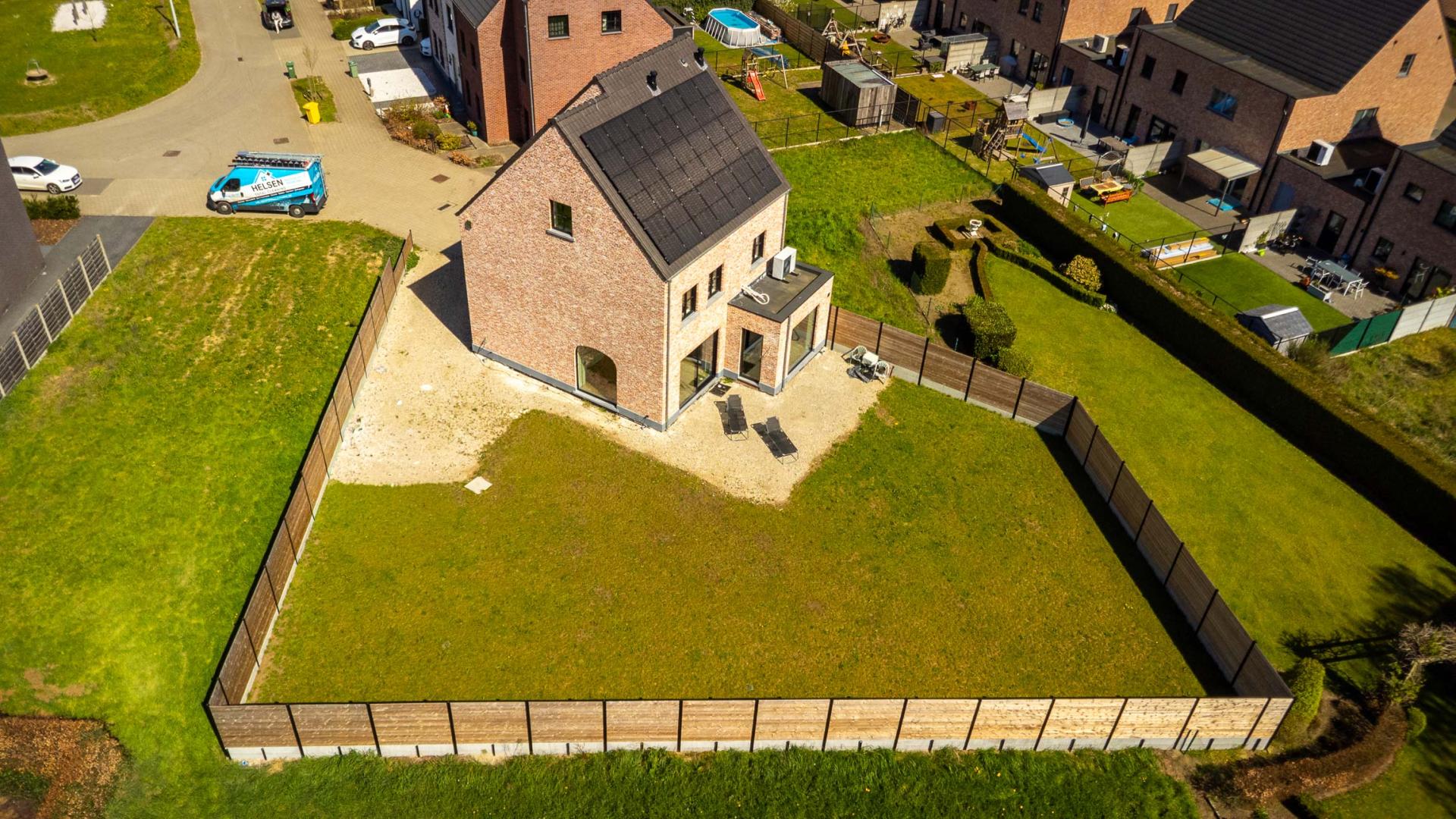 Nieuwbouw met 3 SLPK en multifunctionele zolder in Herentals — foto