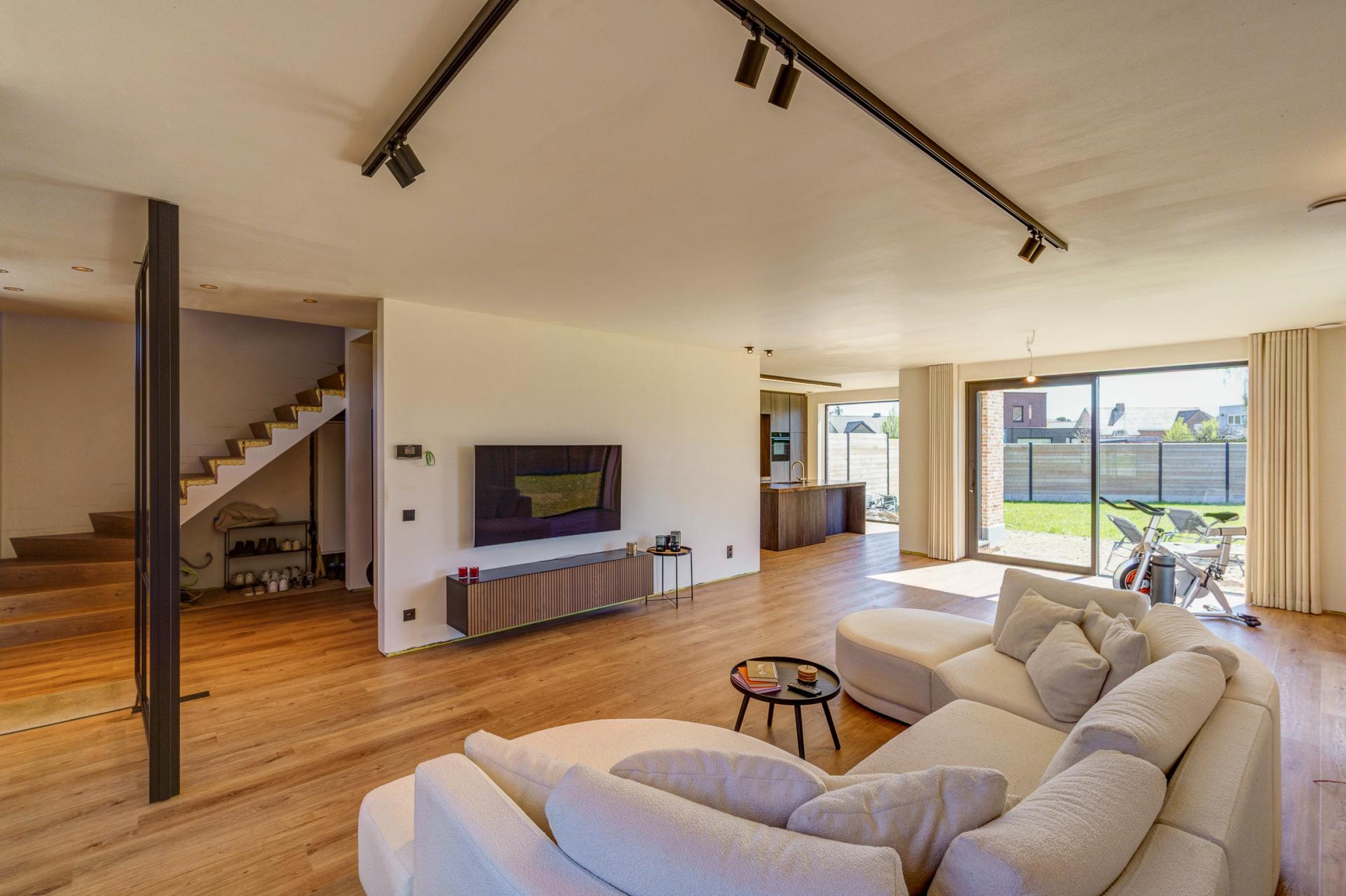 Nieuwbouw met 3 SLPK en multifunctionele zolder in Herentals — foto