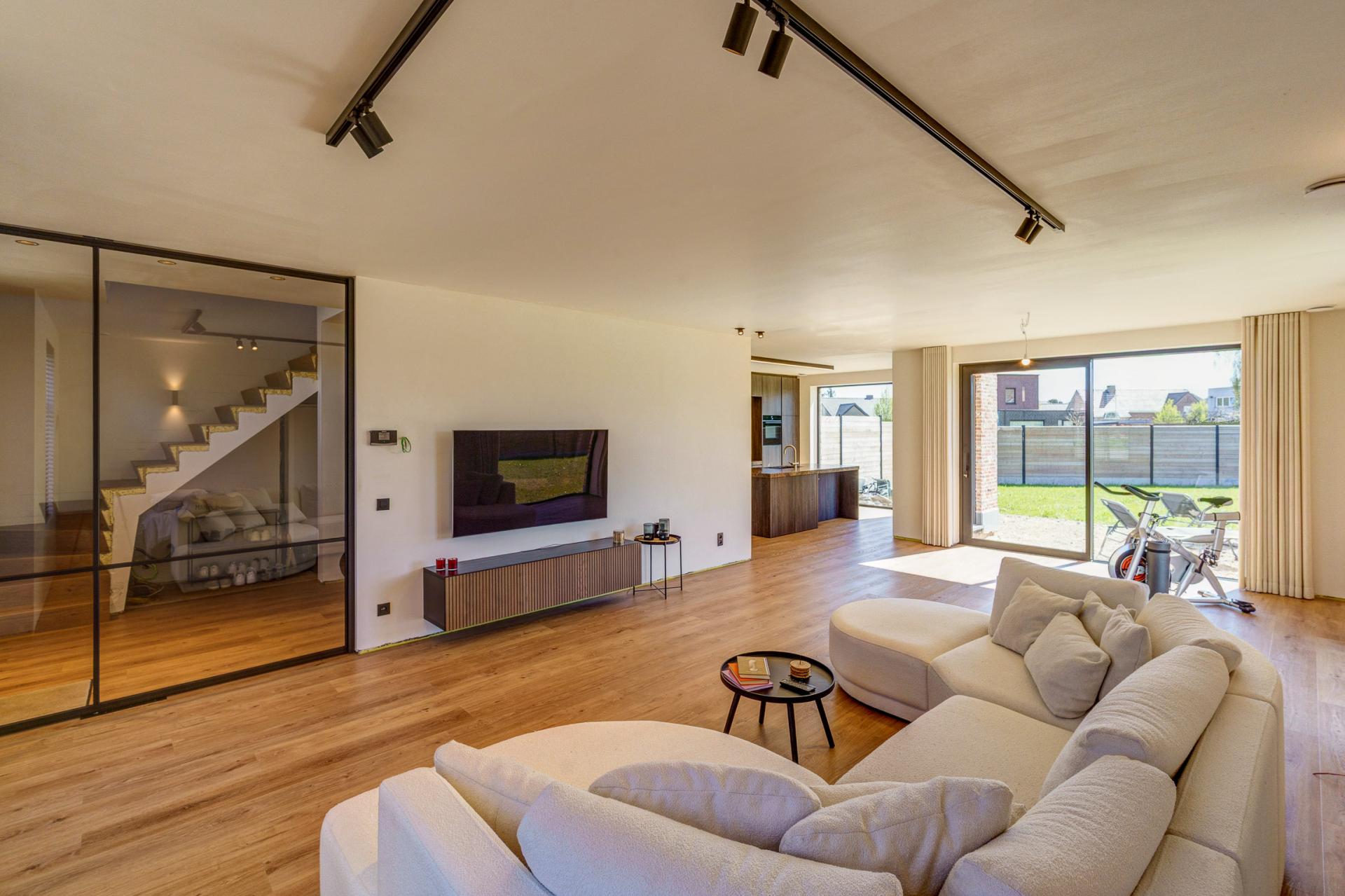 Nieuwbouw met 3 SLPK en multifunctionele zolder in Herentals — foto