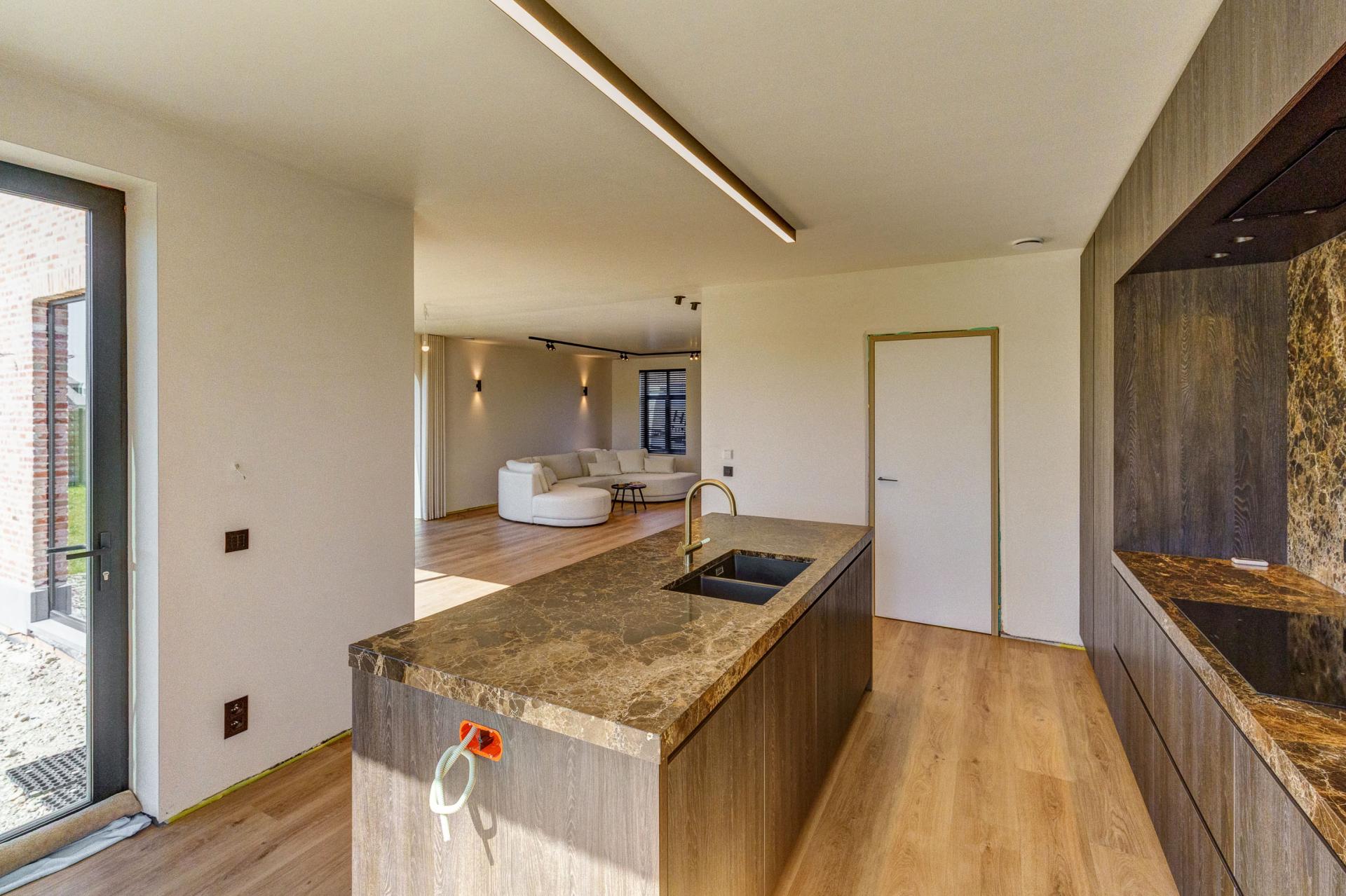 Nieuwbouw met 3 SLPK en multifunctionele zolder in Herentals — foto