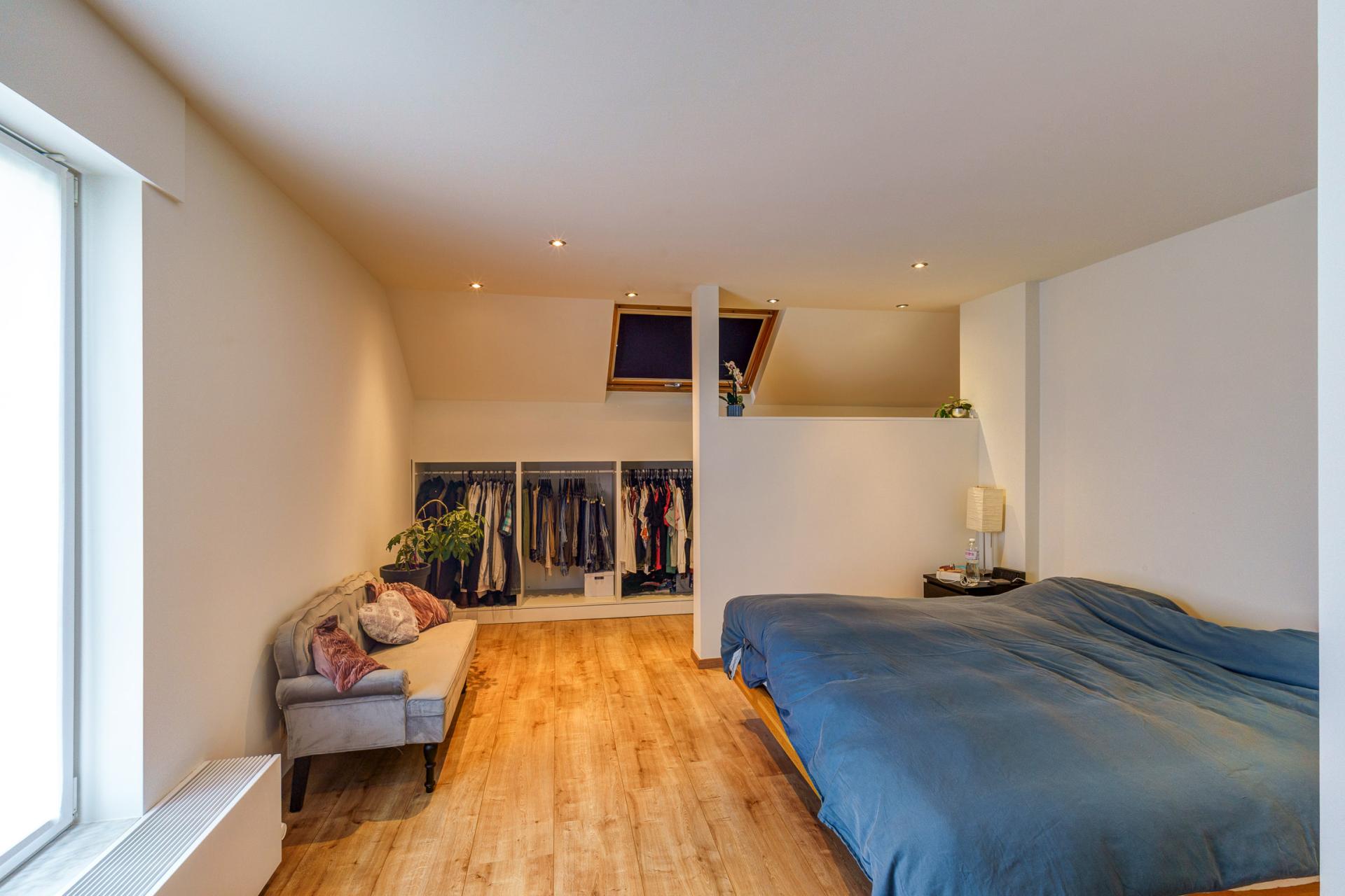 Instapklare ruime OB met 5 slaapkamers en EPC B in TERHAGEN — foto