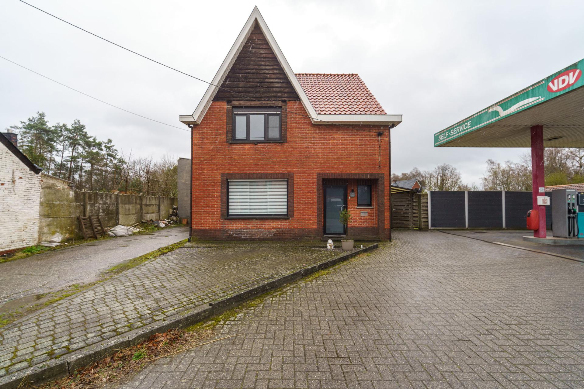 Ruime gezinswoning met 7 slpk in Meerhout - Gestel — foto