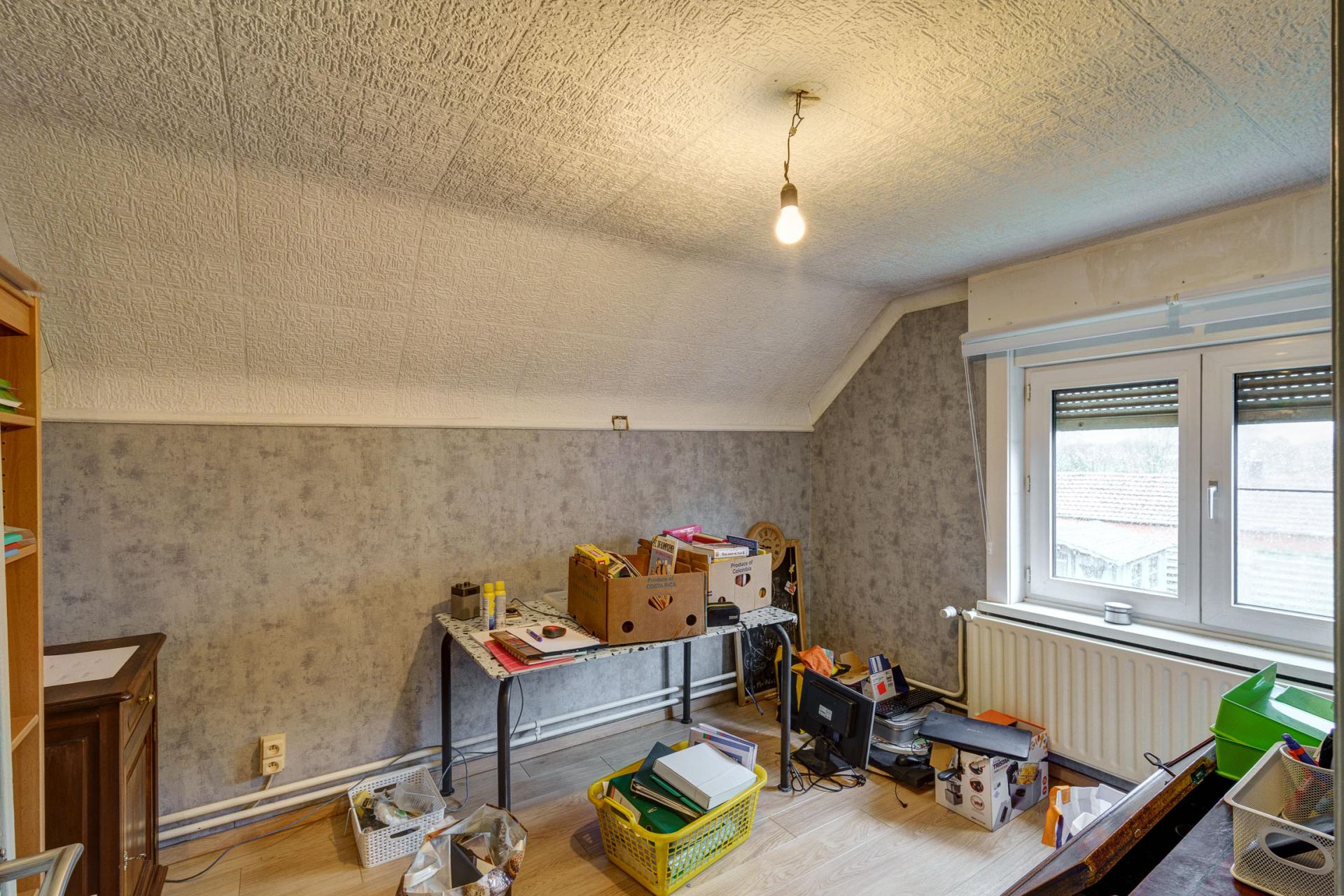 Ruime gezinswoning met 7 slpk in Meerhout - Gestel — foto