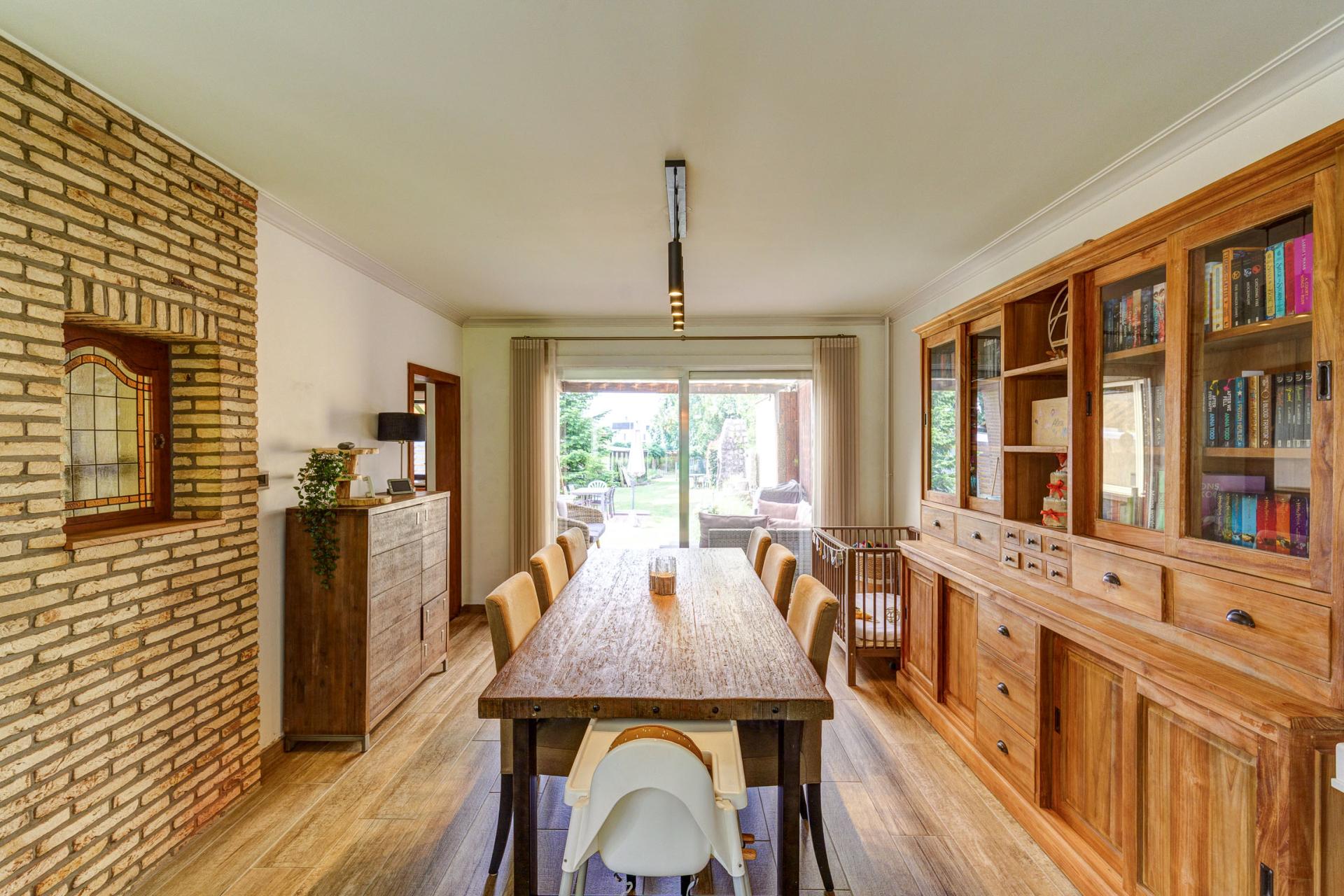 Woning op ruim perceel in Grobbendonk — foto