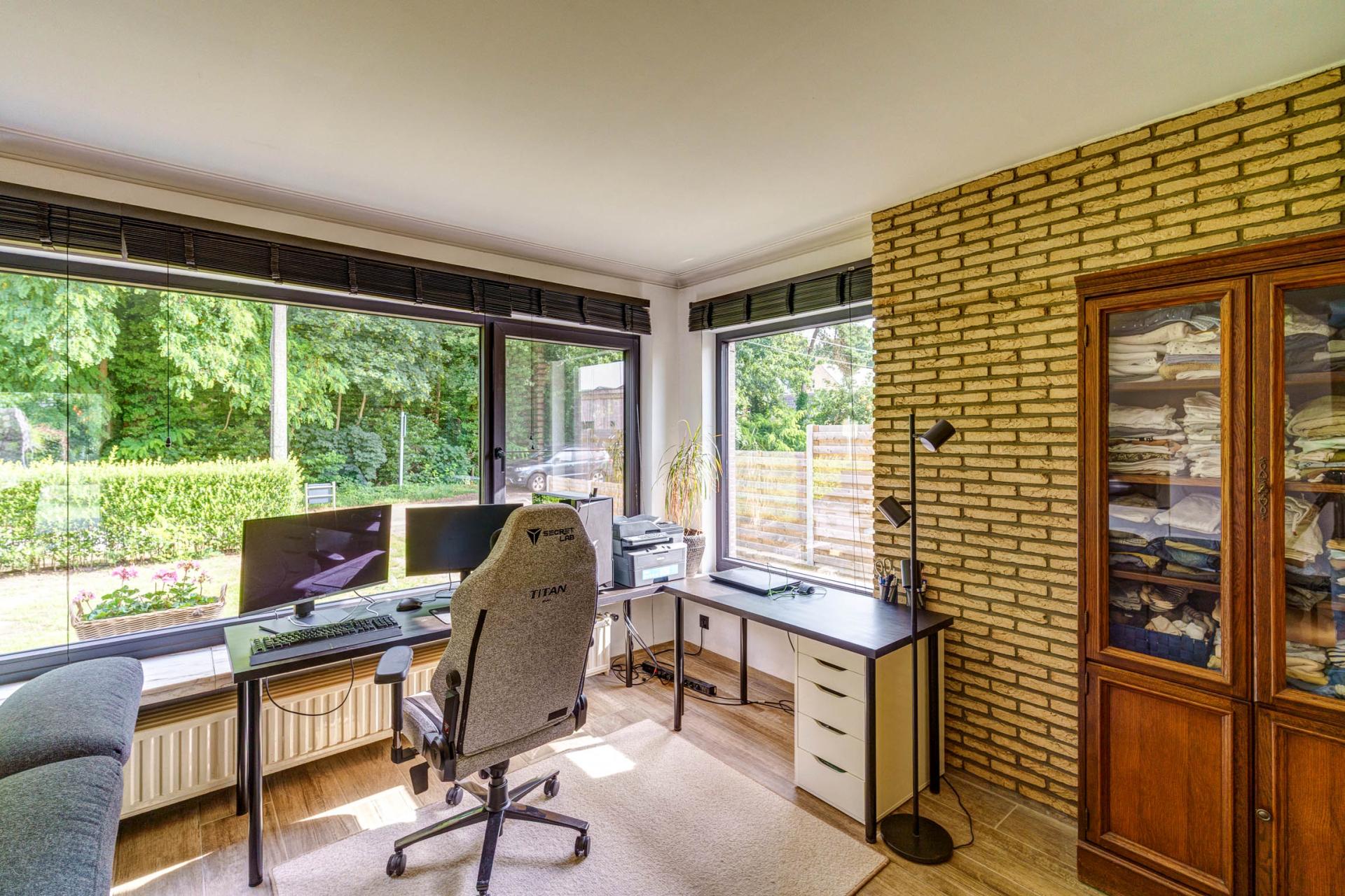 Woning op ruim perceel in Grobbendonk — foto