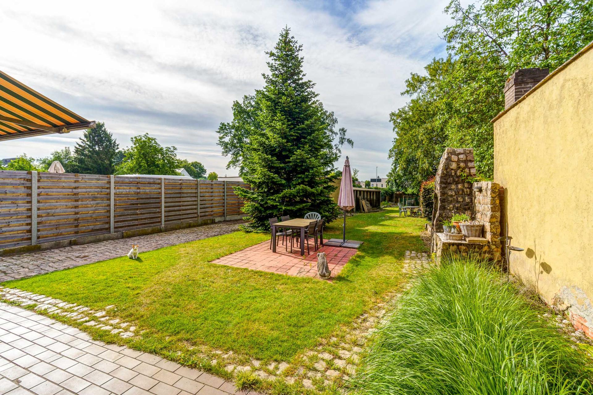 Woning op ruim perceel in Grobbendonk — foto