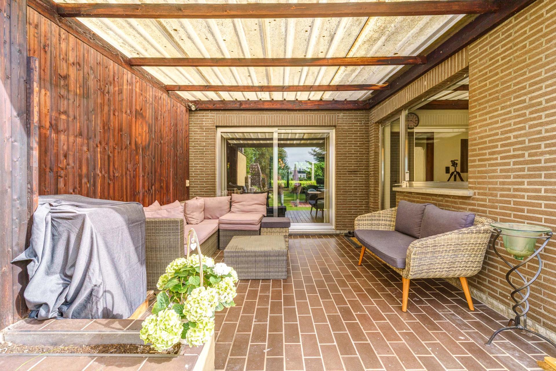Woning op ruim perceel in Grobbendonk — foto