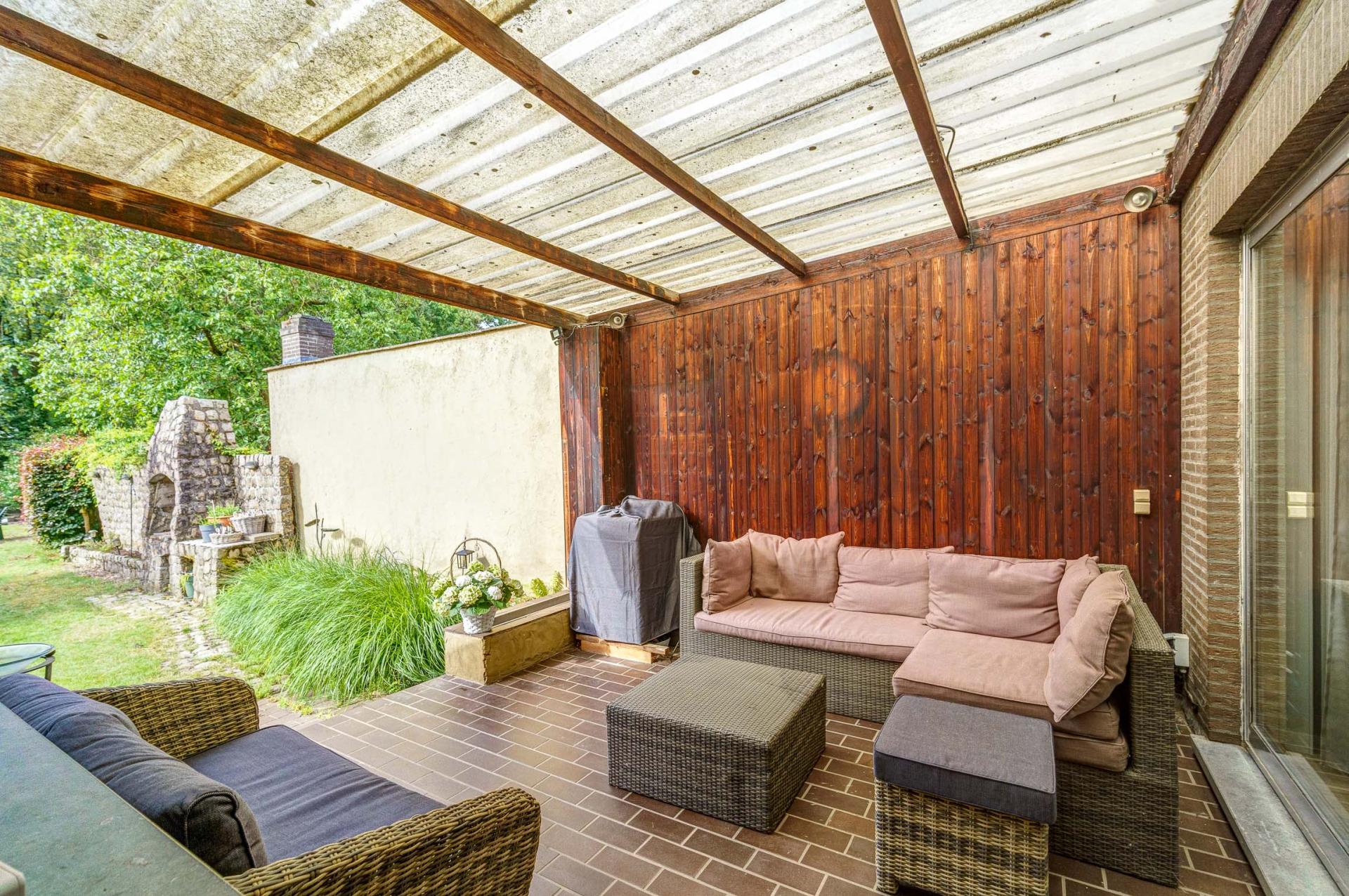 Woning op ruim perceel in Grobbendonk — foto