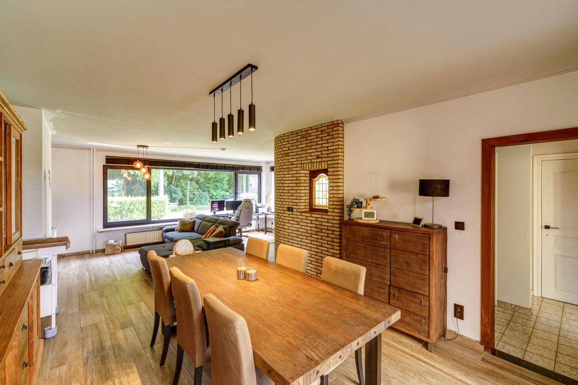 Woning op ruim perceel in Grobbendonk — foto