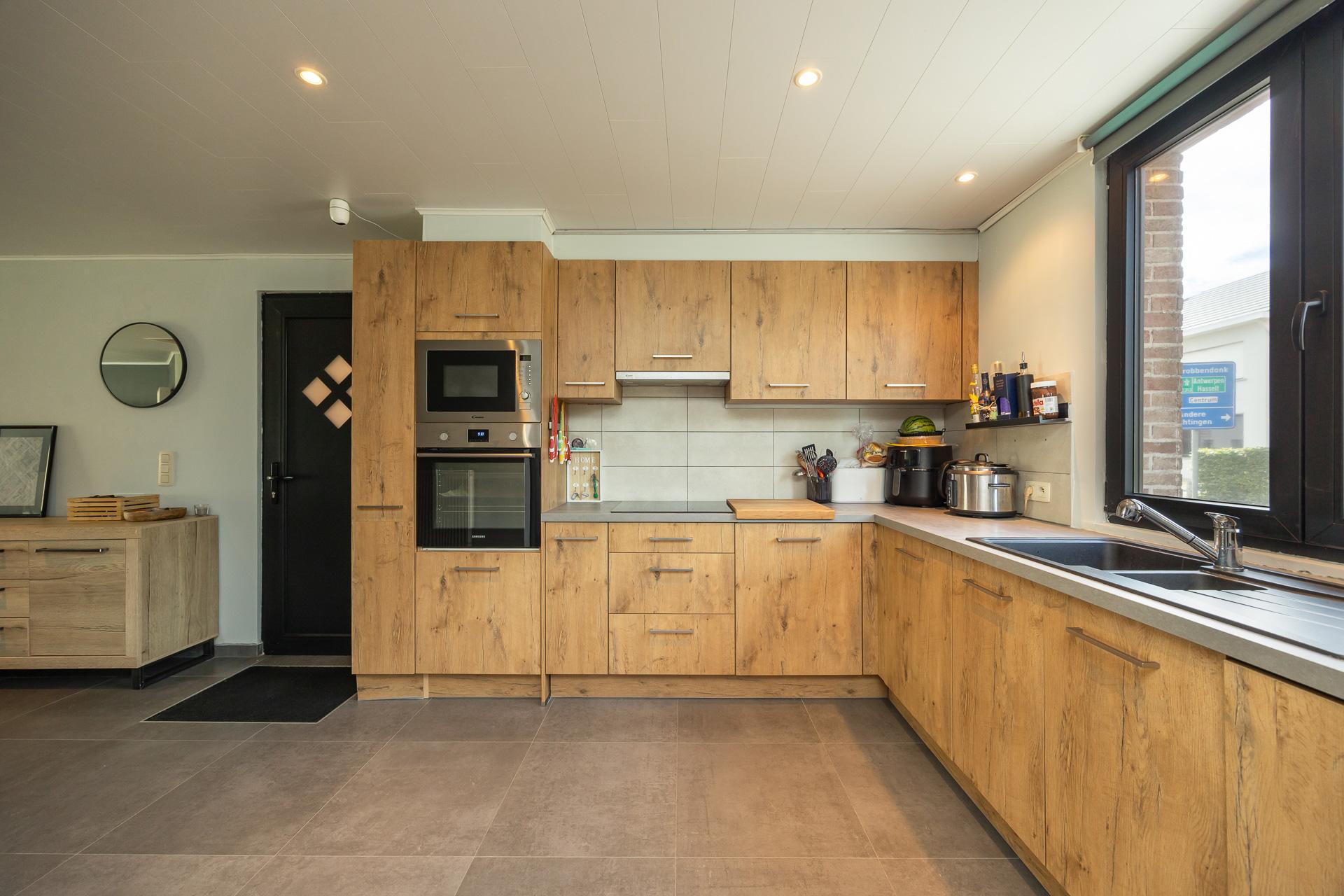 Volledig gerenoveerde woning te Herenthout — foto