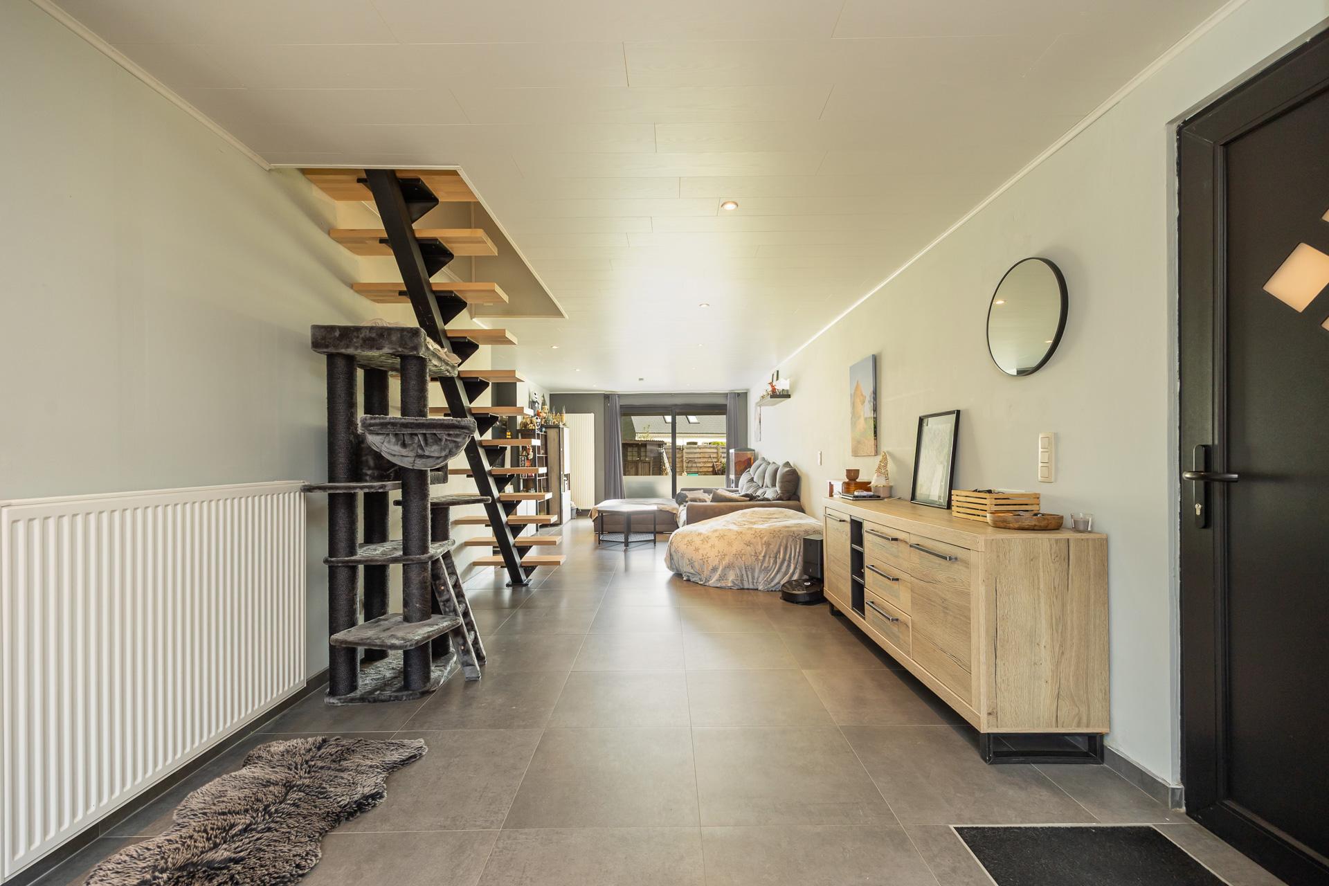 Volledig gerenoveerde woning te Herenthout — foto