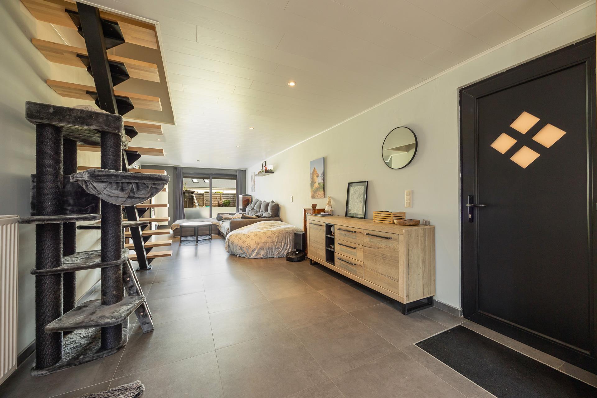 Volledig gerenoveerde woning te Herenthout — foto