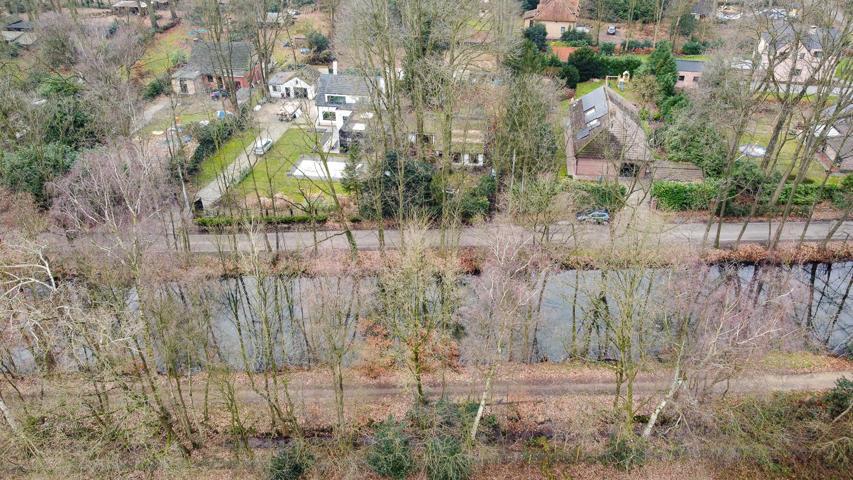 Te renoveren/af te breken woning in Schoten — foto