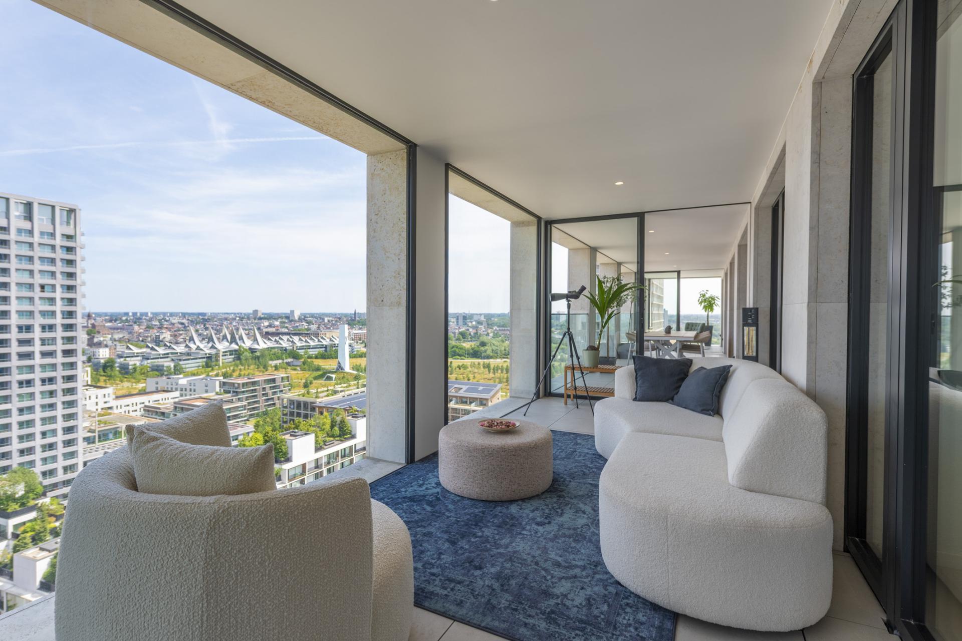Exclusieve high-end loft op de 16de verdieping - Nieuw Zuid — foto