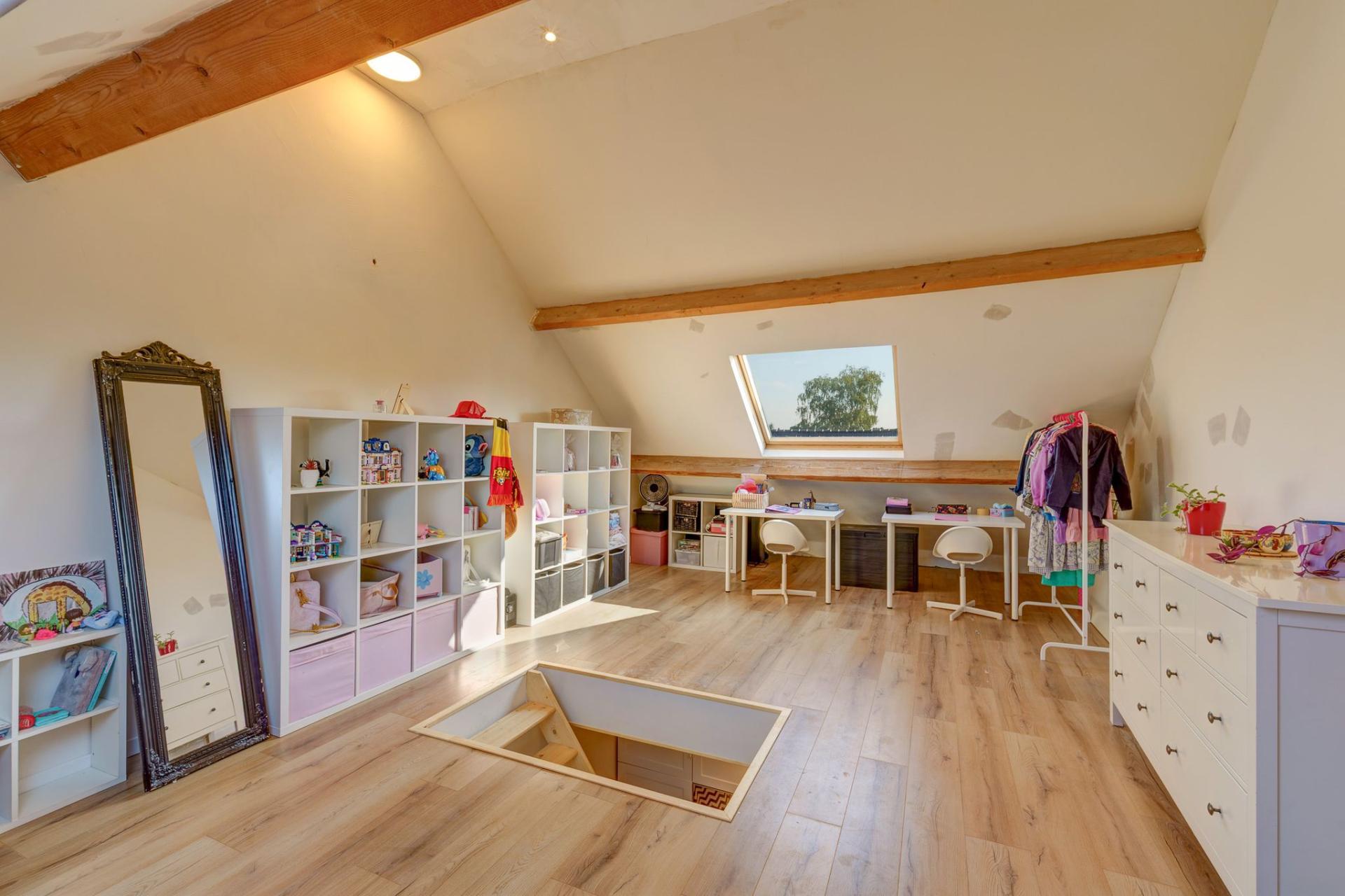 Charmante woning met twee ruime slaapkamers in Zemst — foto