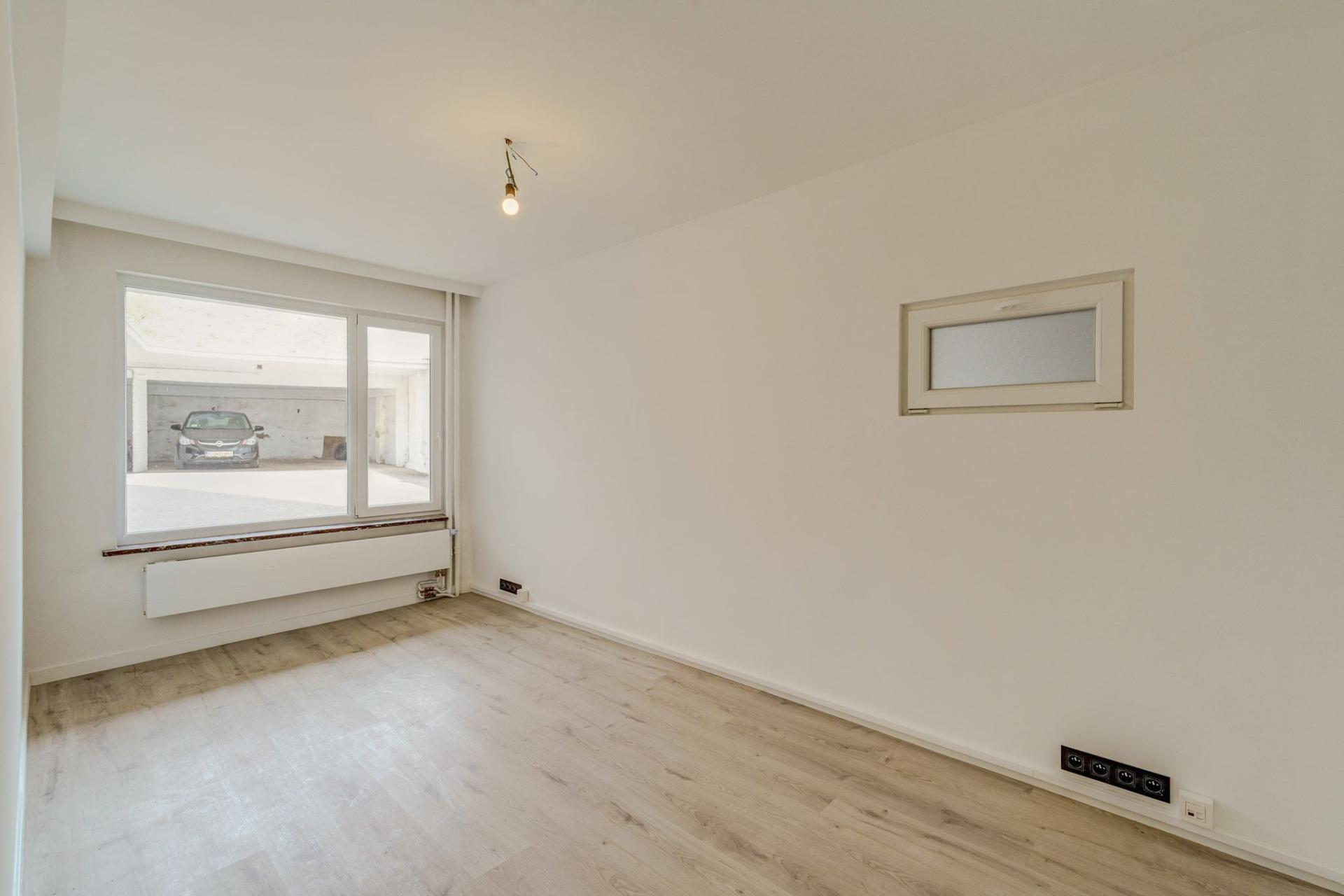 Ruim gelijkvloers appartement met twee slpks in Mechelen — foto