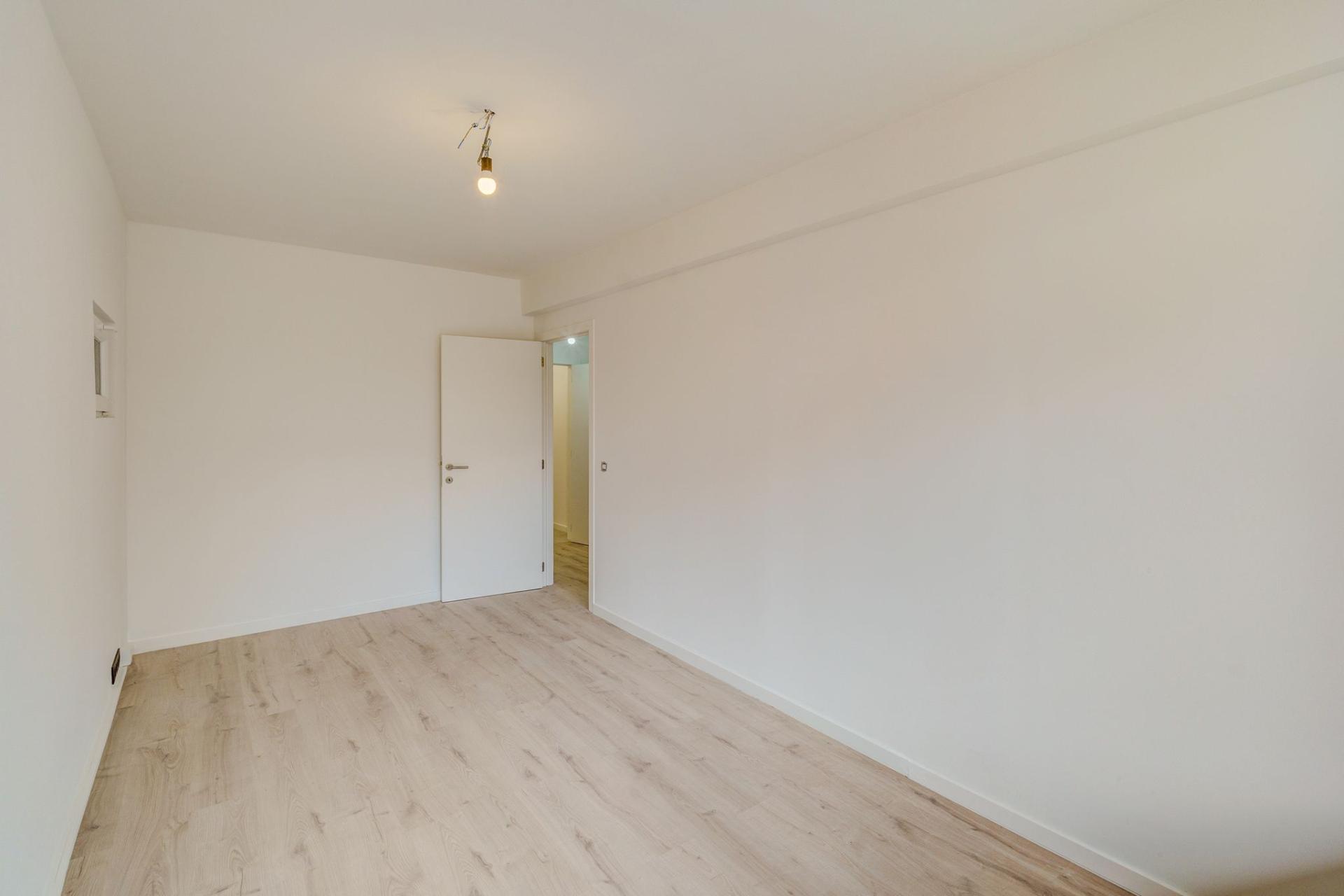 Ruim gelijkvloers appartement met twee slpks in Mechelen — foto