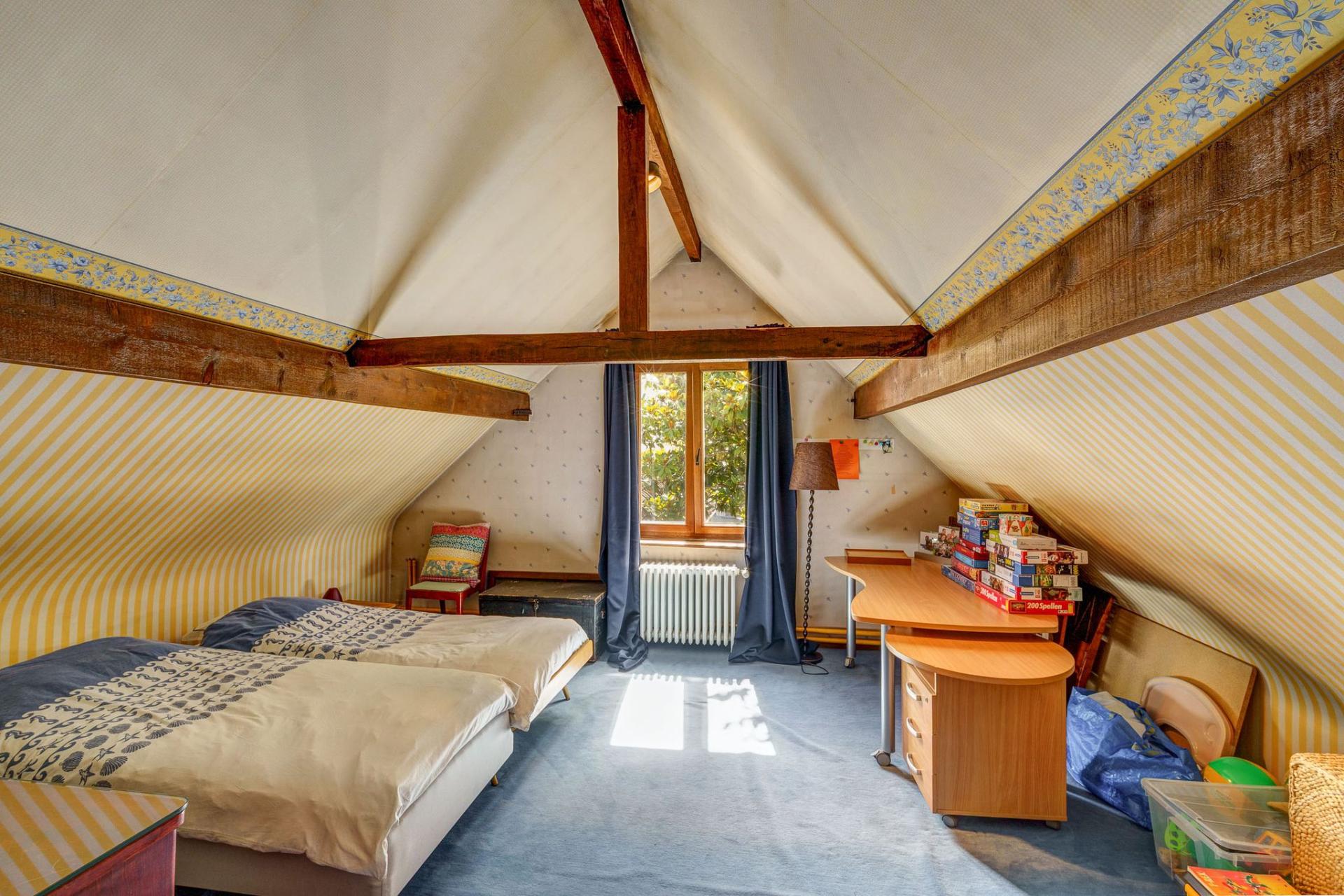 Ruime gezinswoning met drie slpks en dressing in Kortenberg — foto