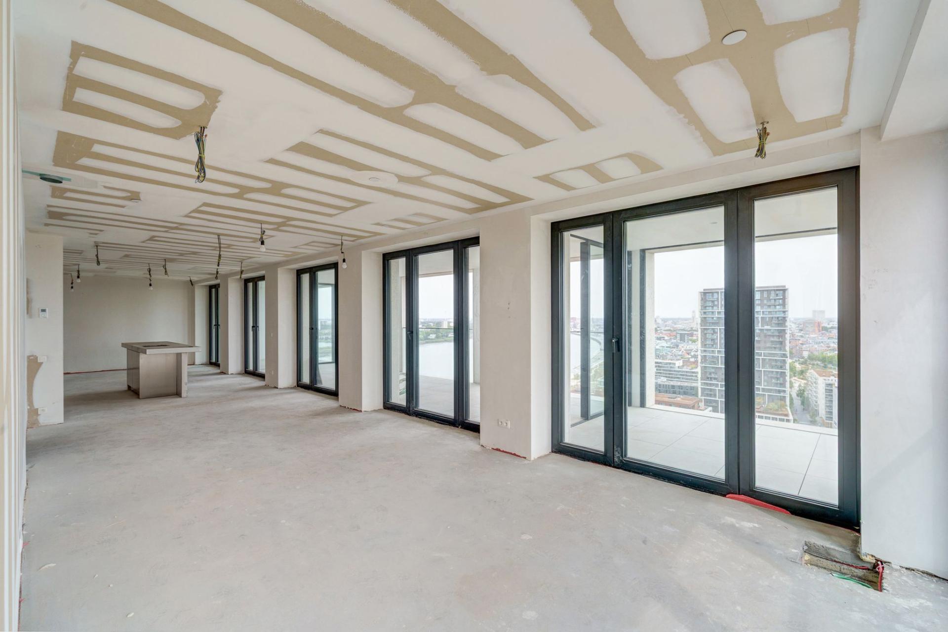 Luxe loft met uitzicht Schelde en skyline Antwerpen — foto