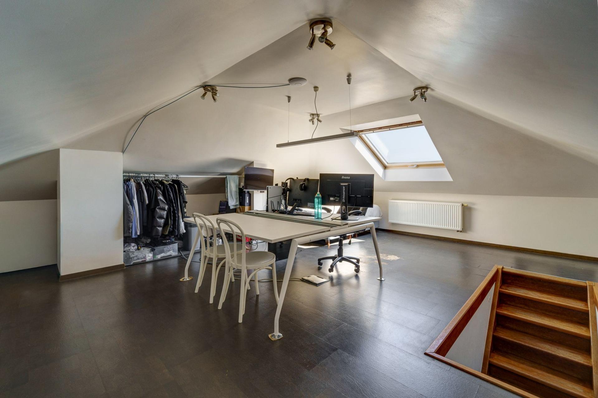 Ruime villa met 4 slaapkamers te Putte — foto