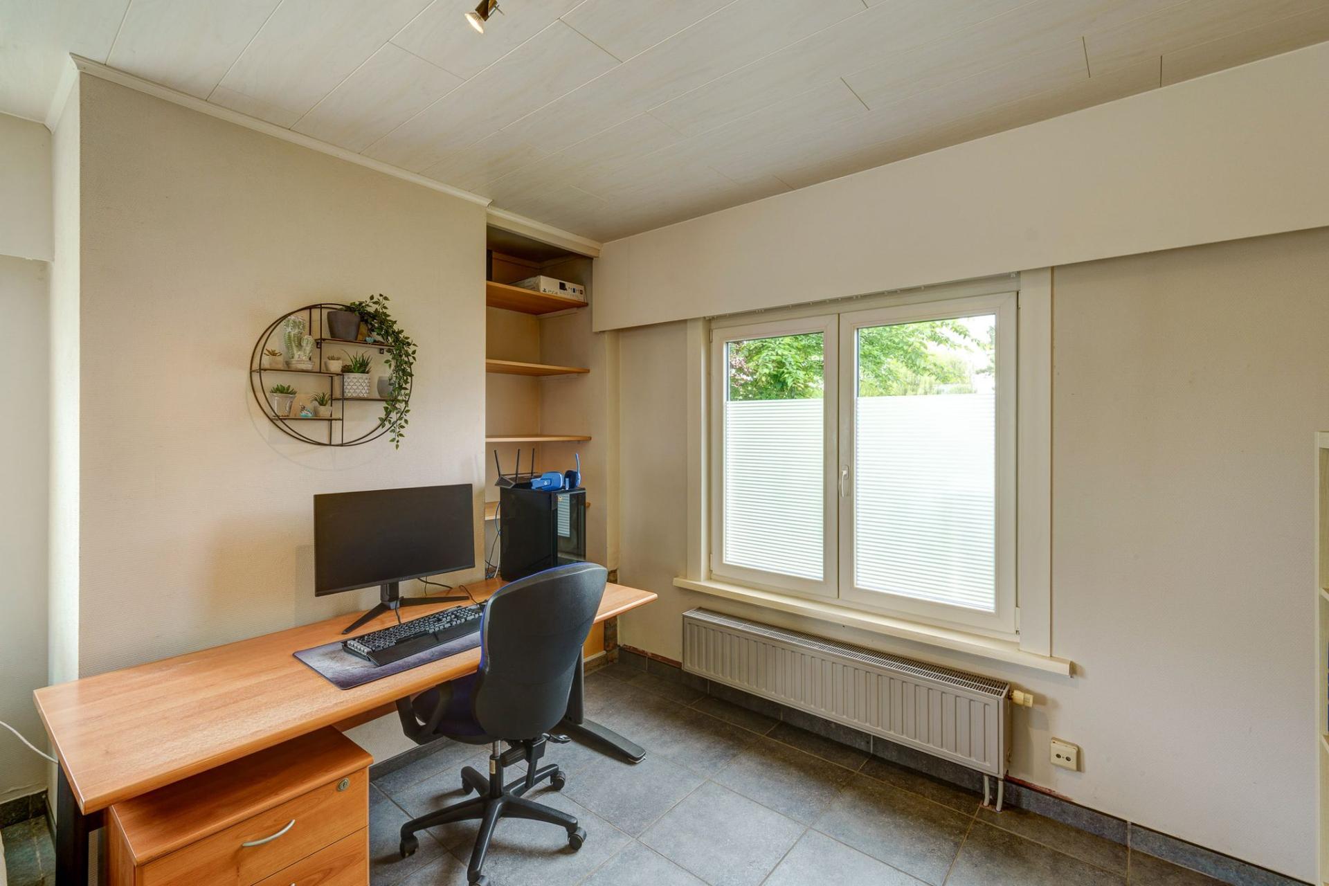Halfopen laagbouwwoning met 3 slpks in Heist-op-den-Berg — foto
