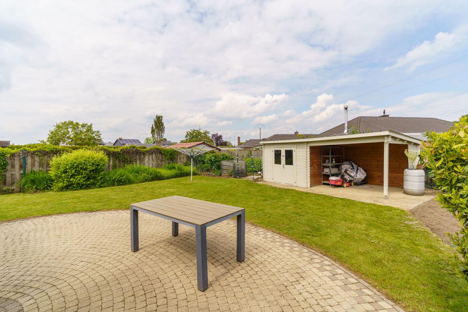 Halfopen laagbouwwoning met 3 slpks in Heist-op-den-Berg — foto