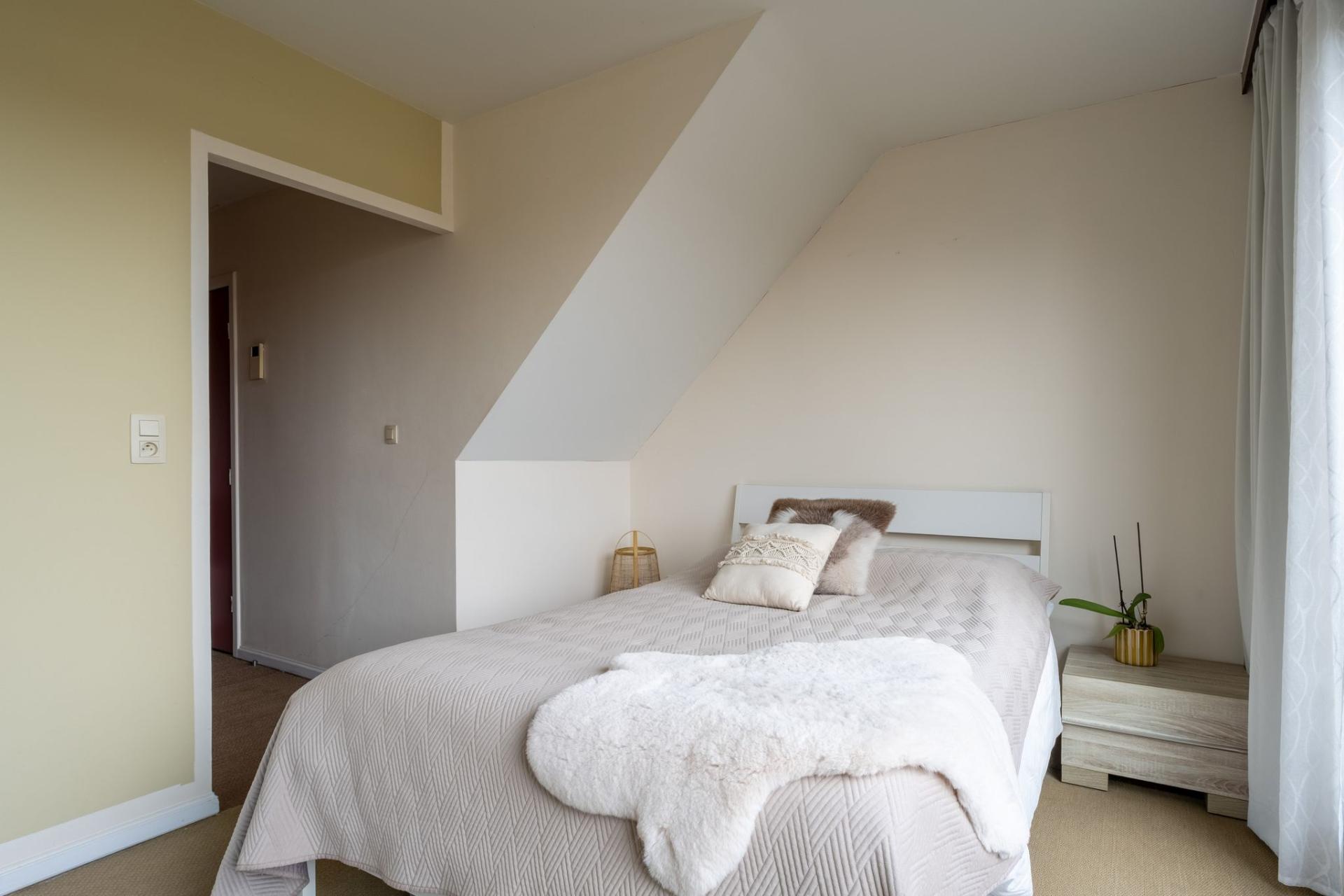 1-slaapkamer appartement met ruim terras — foto