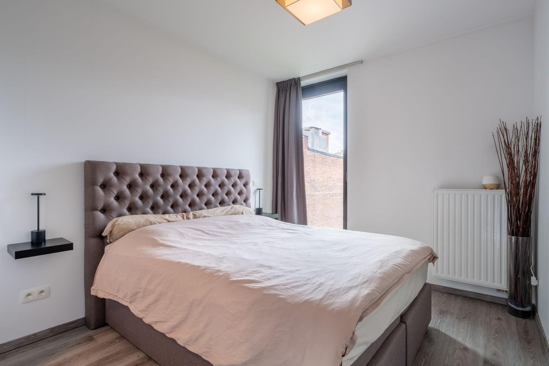Instapklaar 2 slk appartement grens Zurenborg — foto