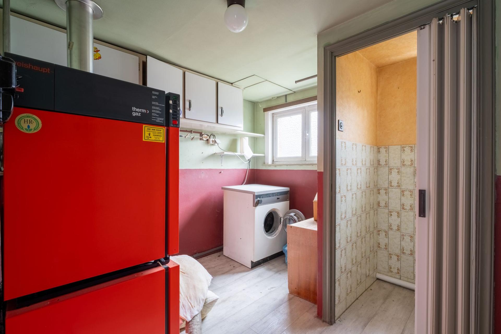 Te renoveren woning met 3 slpk op perceel van 488m² in balen — foto