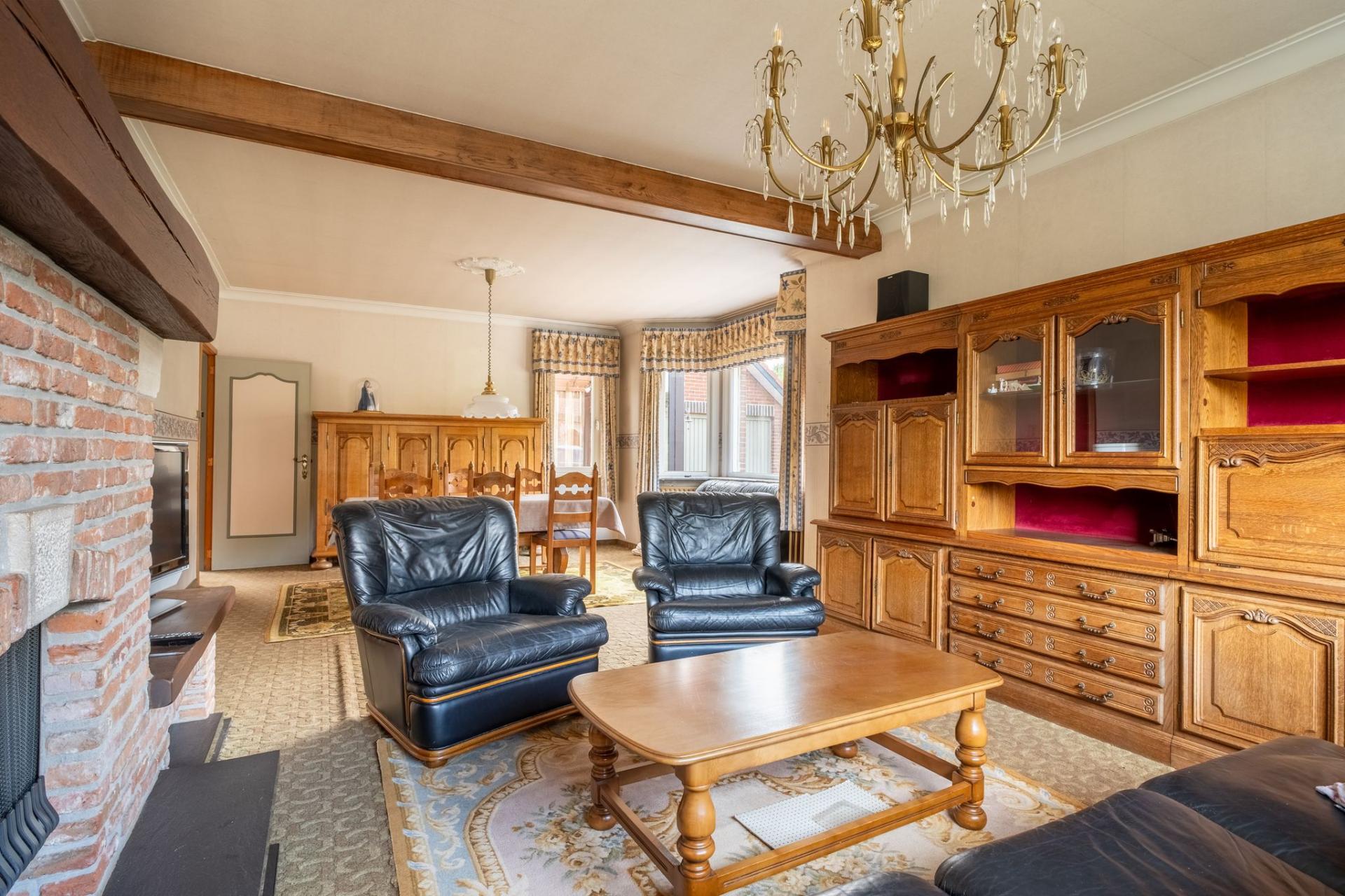 Te renoveren woning met 3 slpk op perceel van 488m² in balen — foto