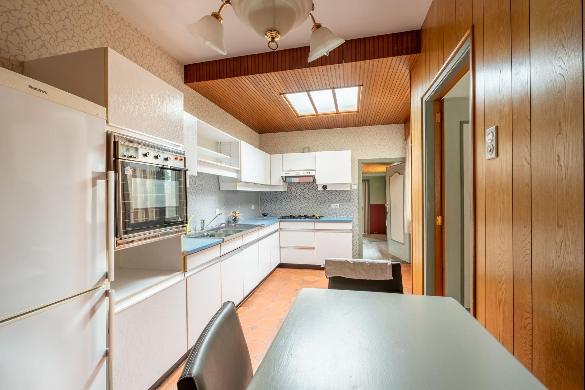 Te renoveren woning met 3 slpk op perceel van 488m² in balen — foto