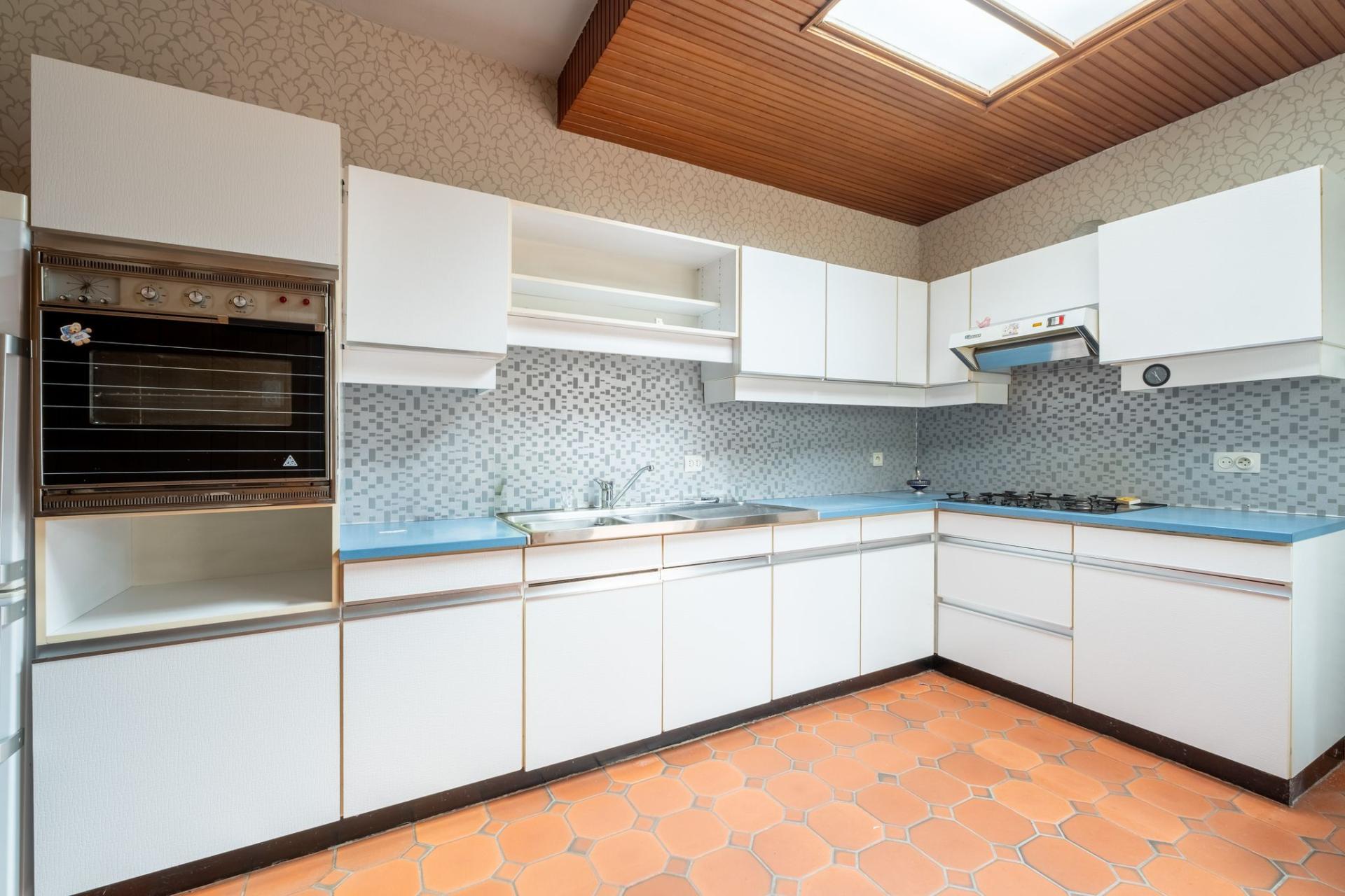 Te renoveren woning met 3 slpk op perceel van 488m² in balen — foto