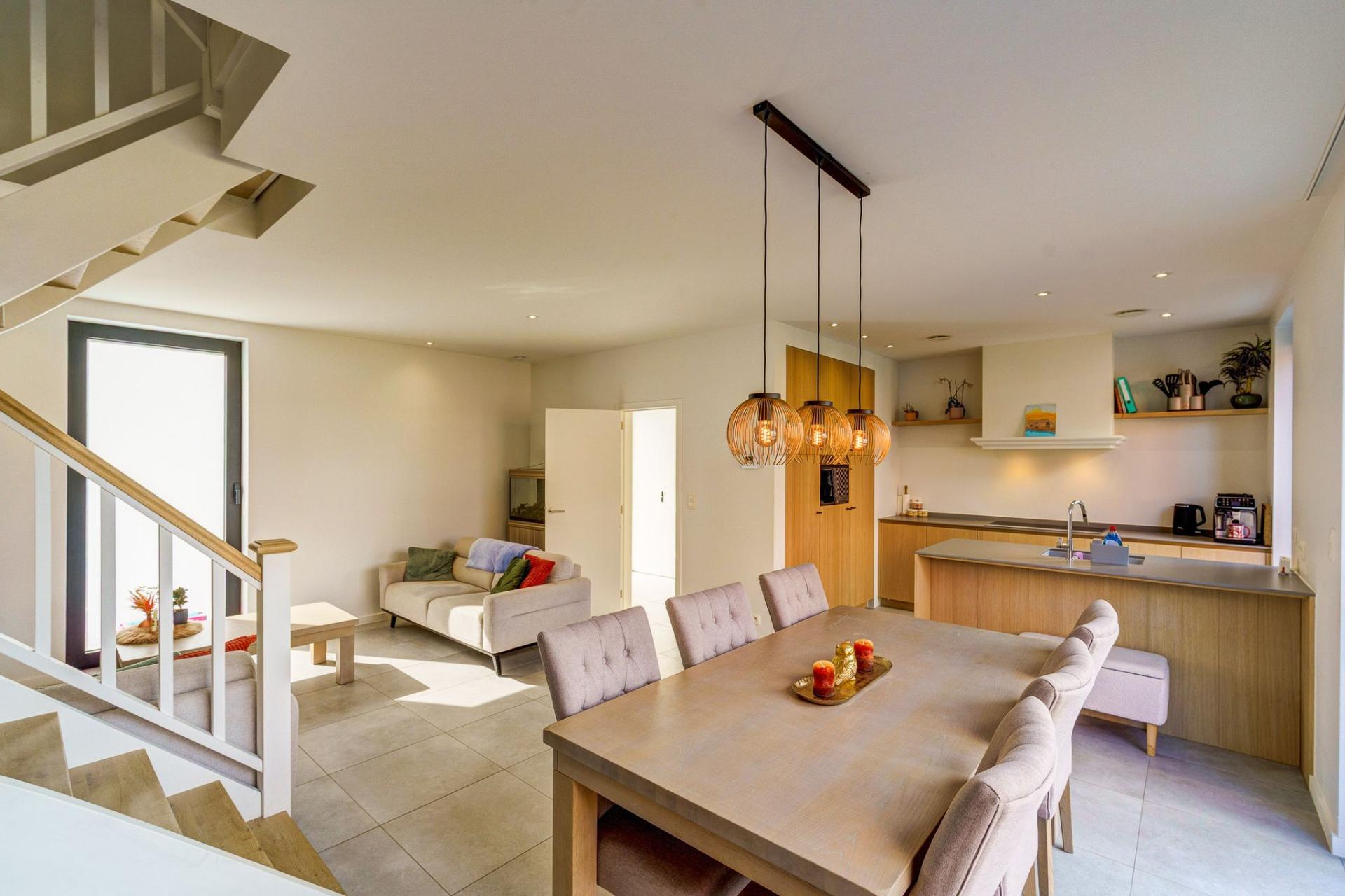 Recente BEN woning in rustige straat te Vremde/Boechout. — foto