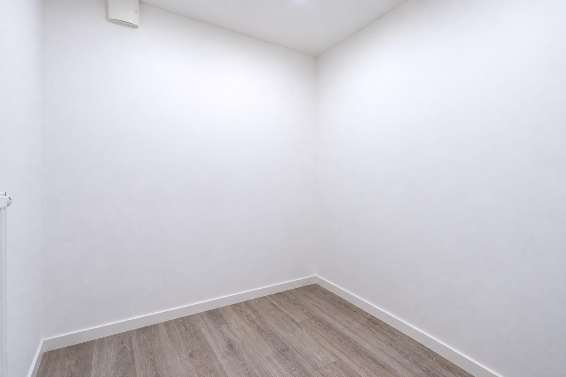 Gerenoveerd 2 slaapkamer appartement in Deurne — foto