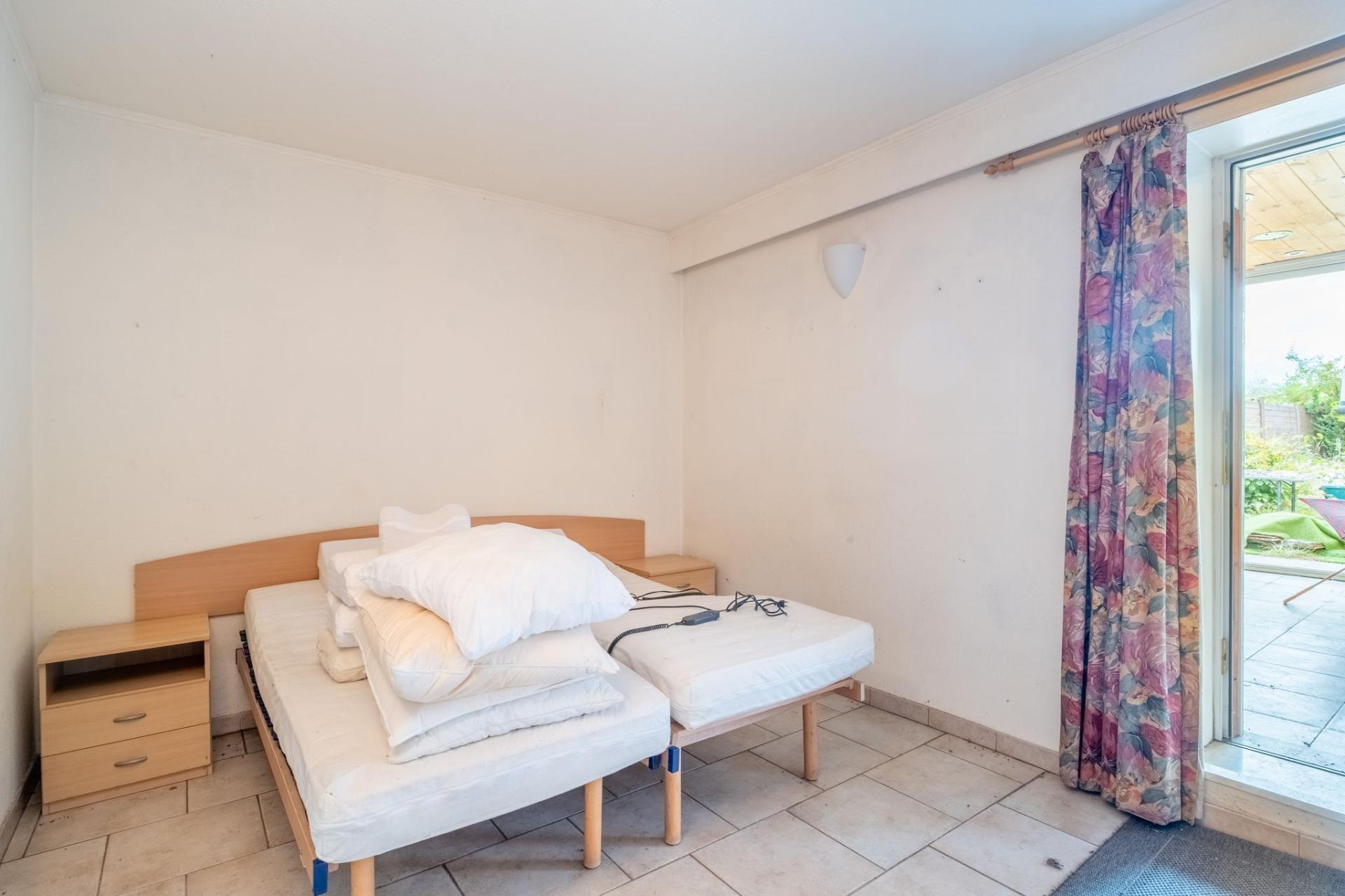 Op te frissen appartement in kleinschalig gebouw in Berlaar — foto