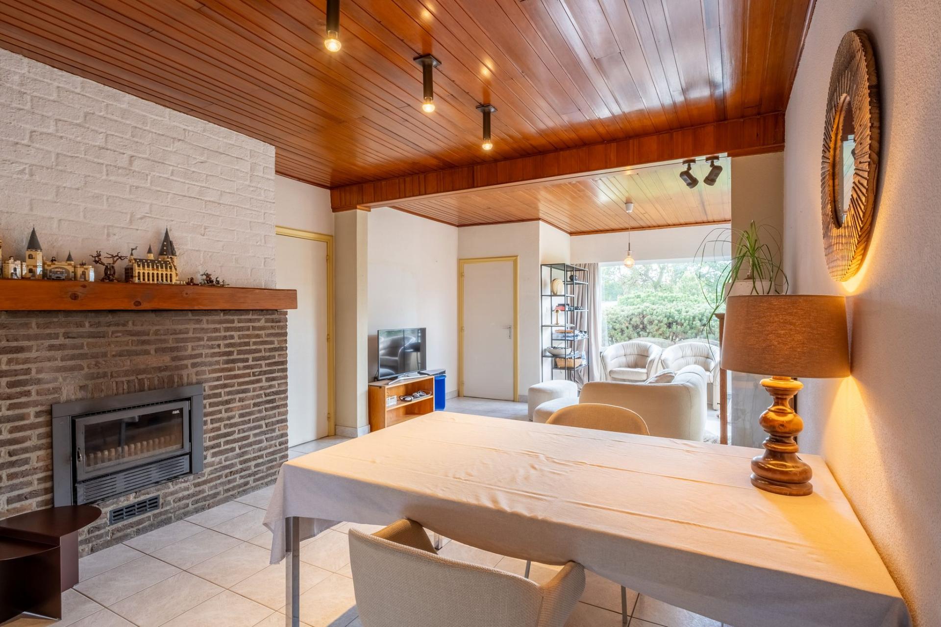 Gelijkvloerse woning met 3 slpk. op 530m2 in Mol — foto