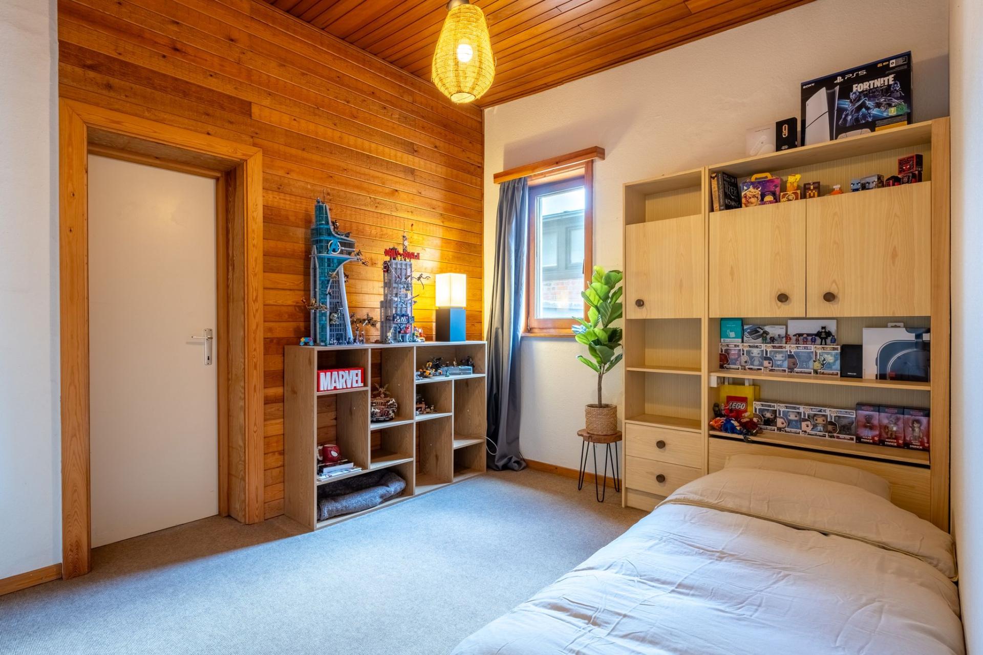 Gelijkvloerse woning met 3 slpk. op 530m2 in Mol — foto