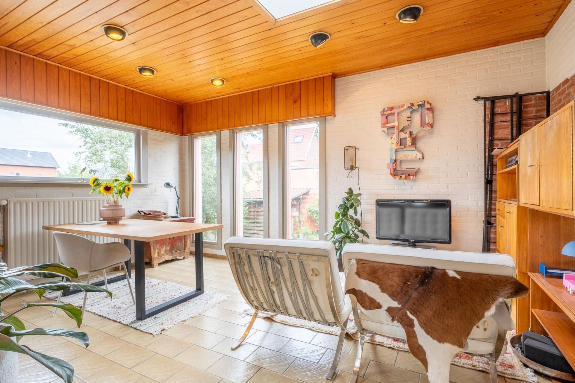 Gelijkvloerse woning met 3 slpk. op 530m2 in Mol — foto