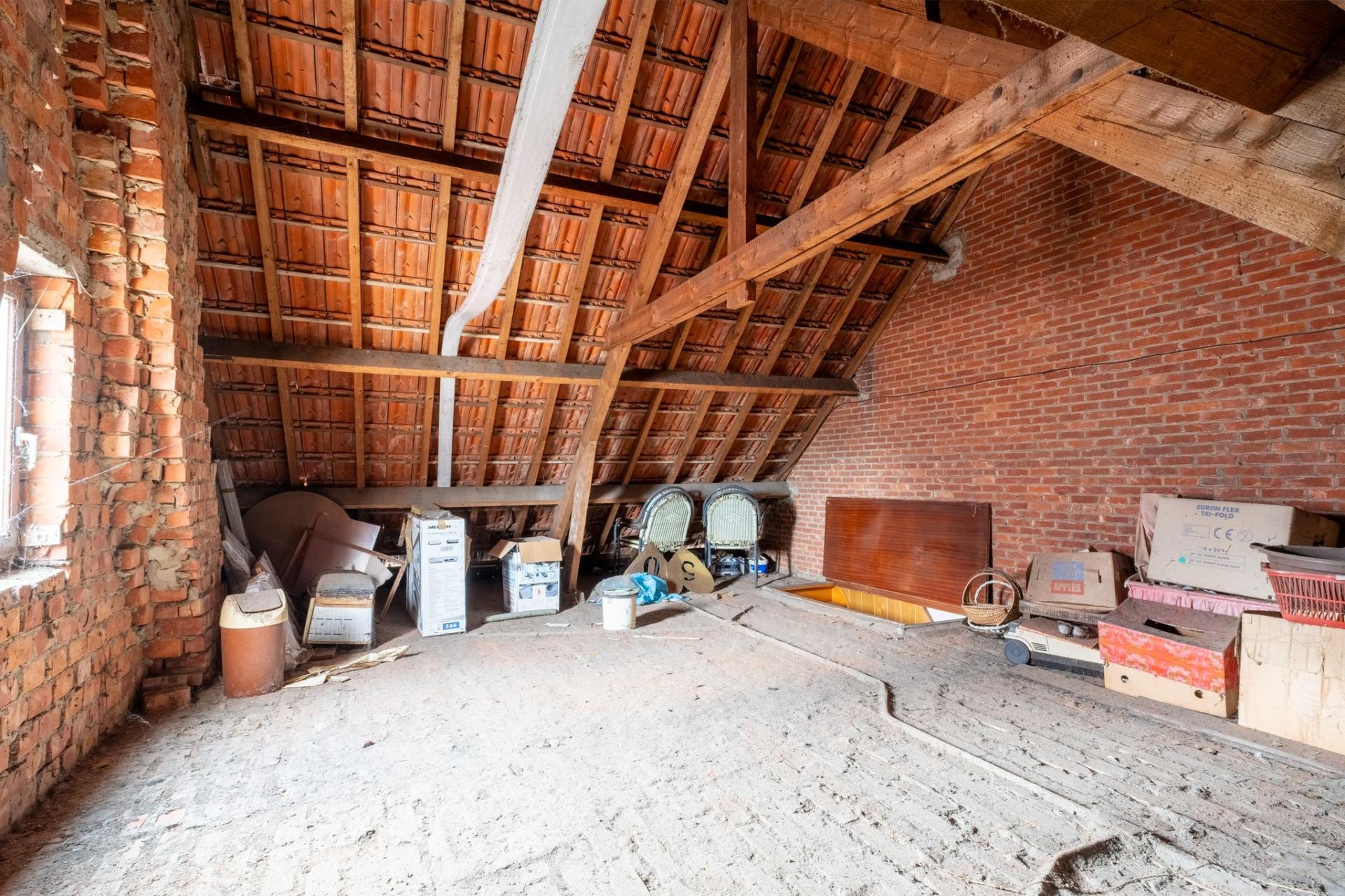 Te renoveren woning met 3 slpk te Mol-Ginderbuiten — foto