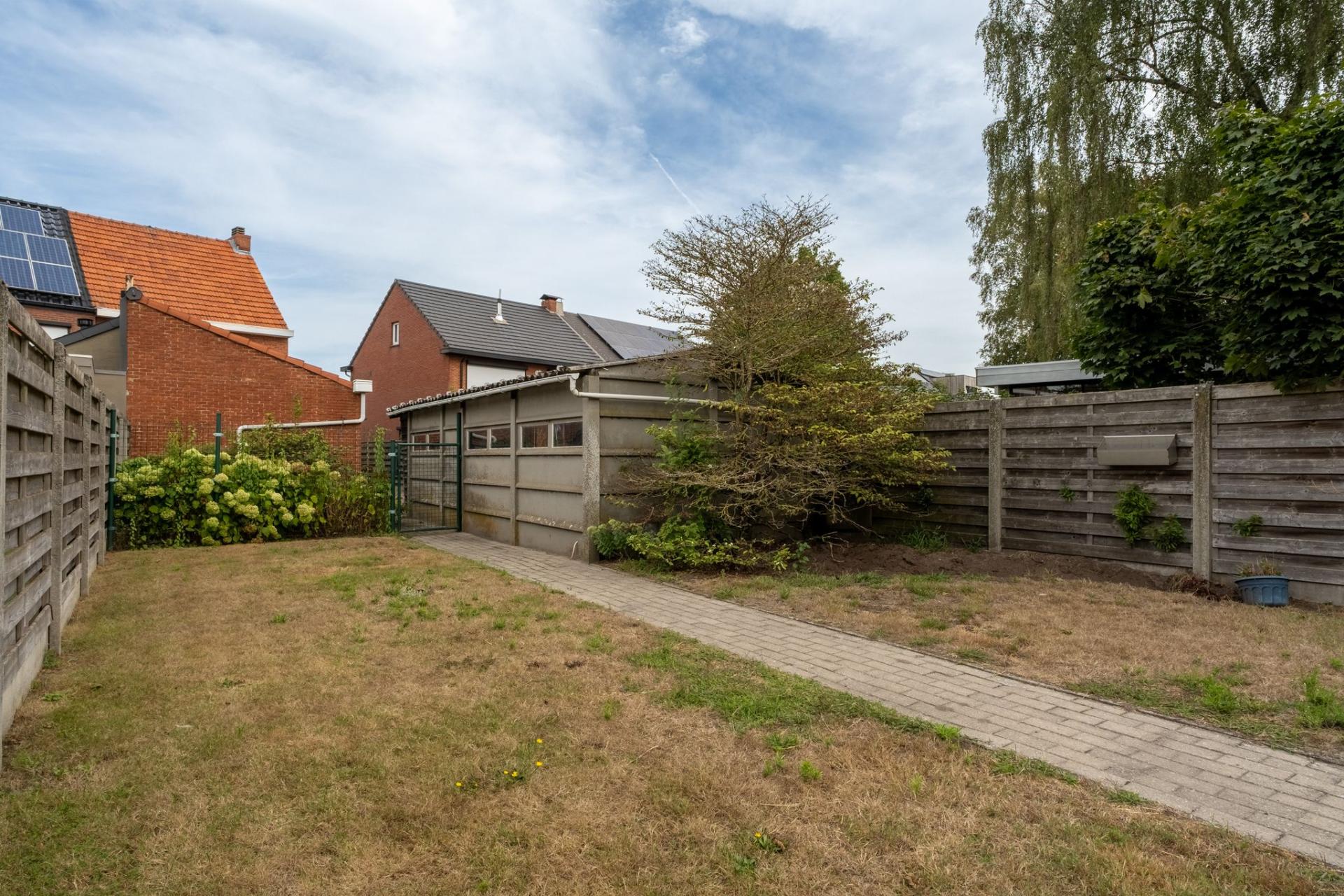 Te renoveren woning met 3 slpk te Mol-Ginderbuiten — foto