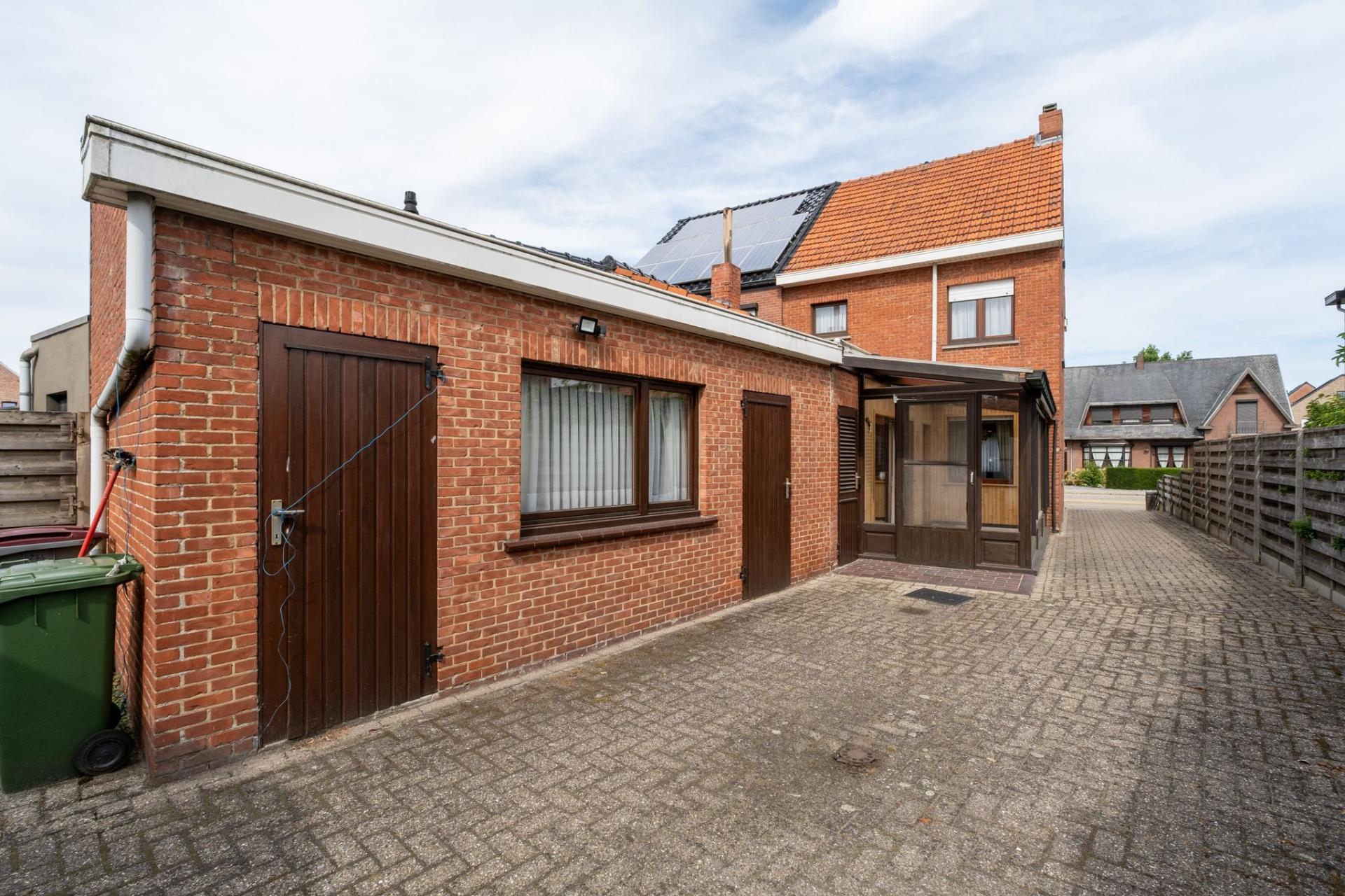Te renoveren woning met 3 slpk te Mol-Ginderbuiten — foto