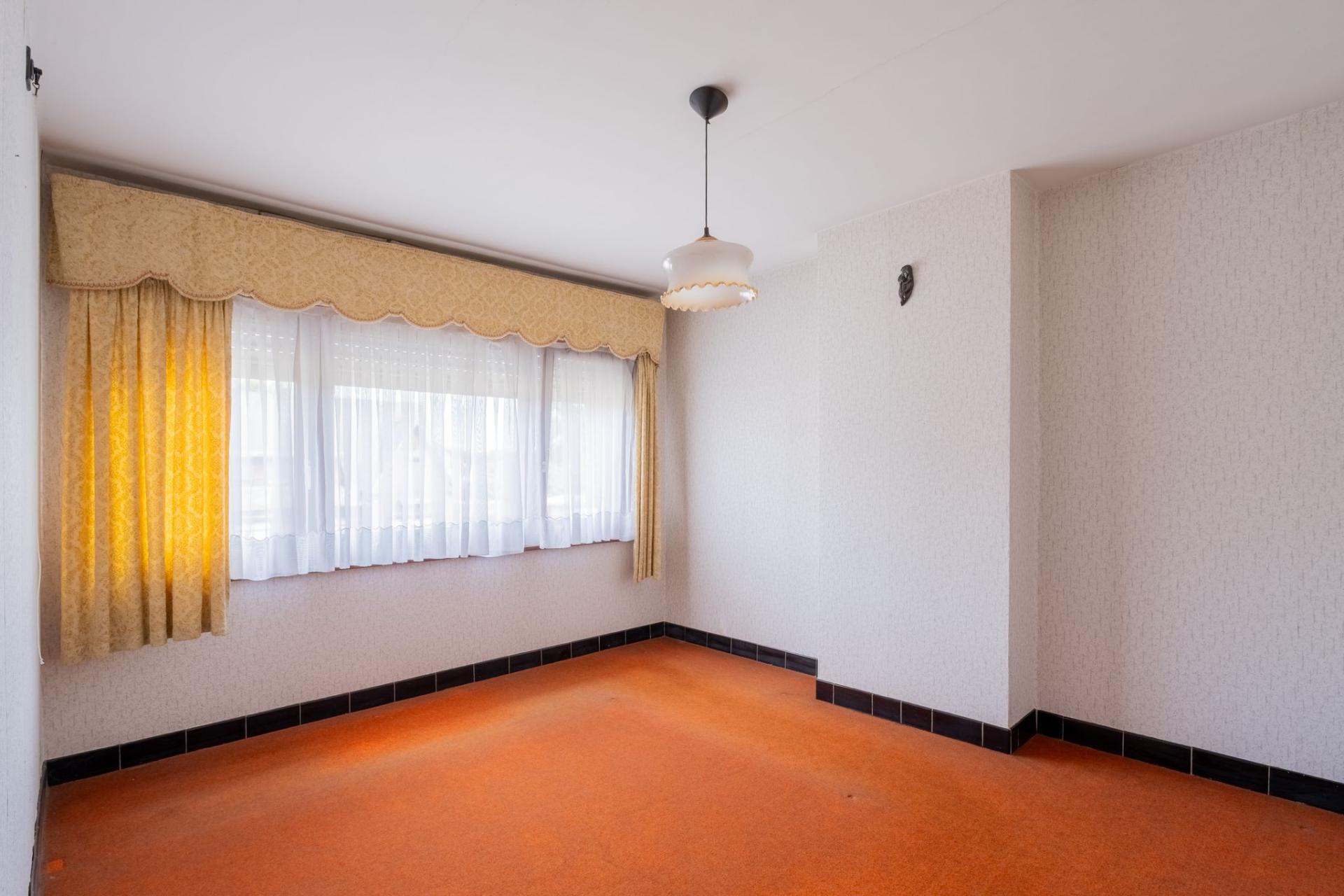 Te renoveren woning met 3 slpk te Mol-Ginderbuiten — foto